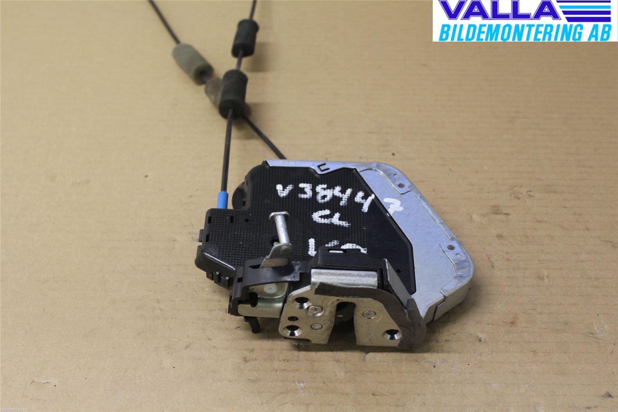 Lexus IS 220d/250/350 06-13 Låskista-Dörrlås