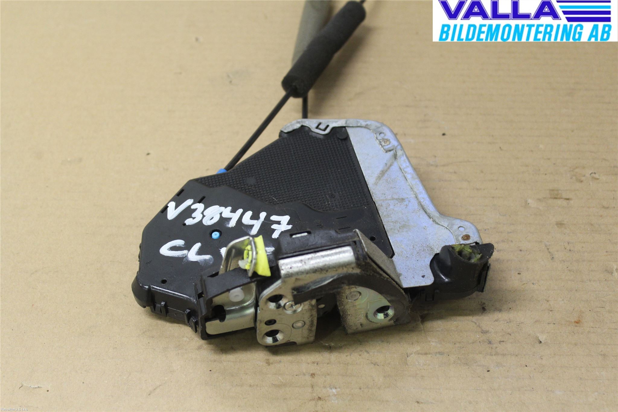 Lexus IS 220d/250/350 06-13 Låskista-Dörrlås