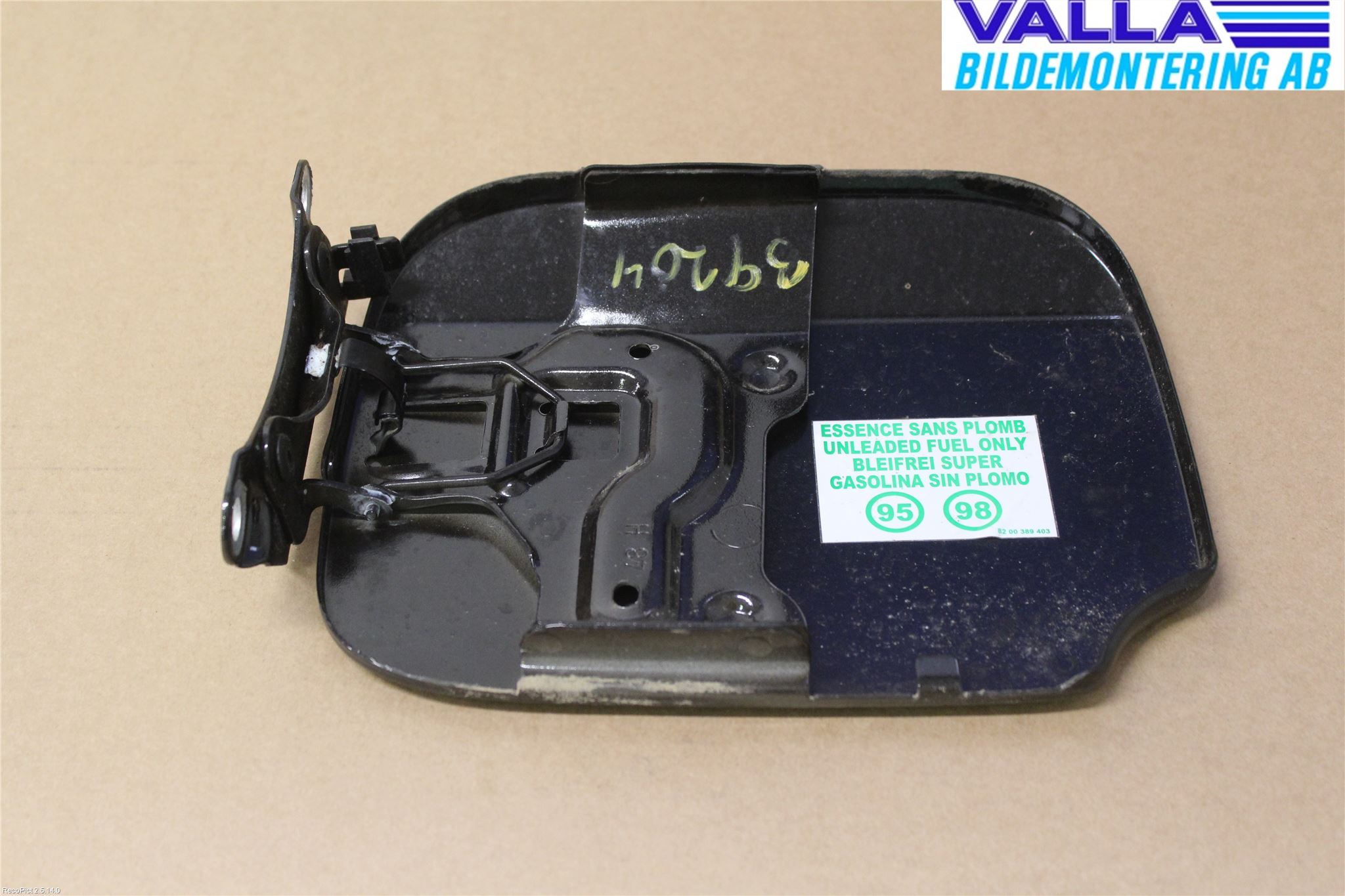 Dacia SANDERO/STEPWAY 13-20 Tanklucka