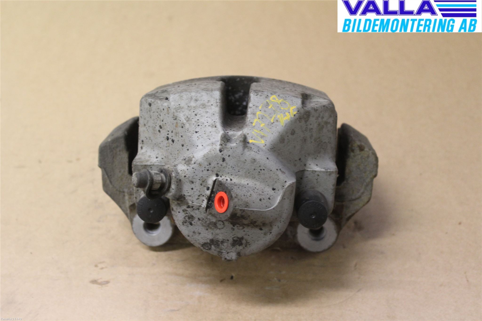 BMW 3 E90/91 SED/TOU 05-12 Bromsok Fram Höger