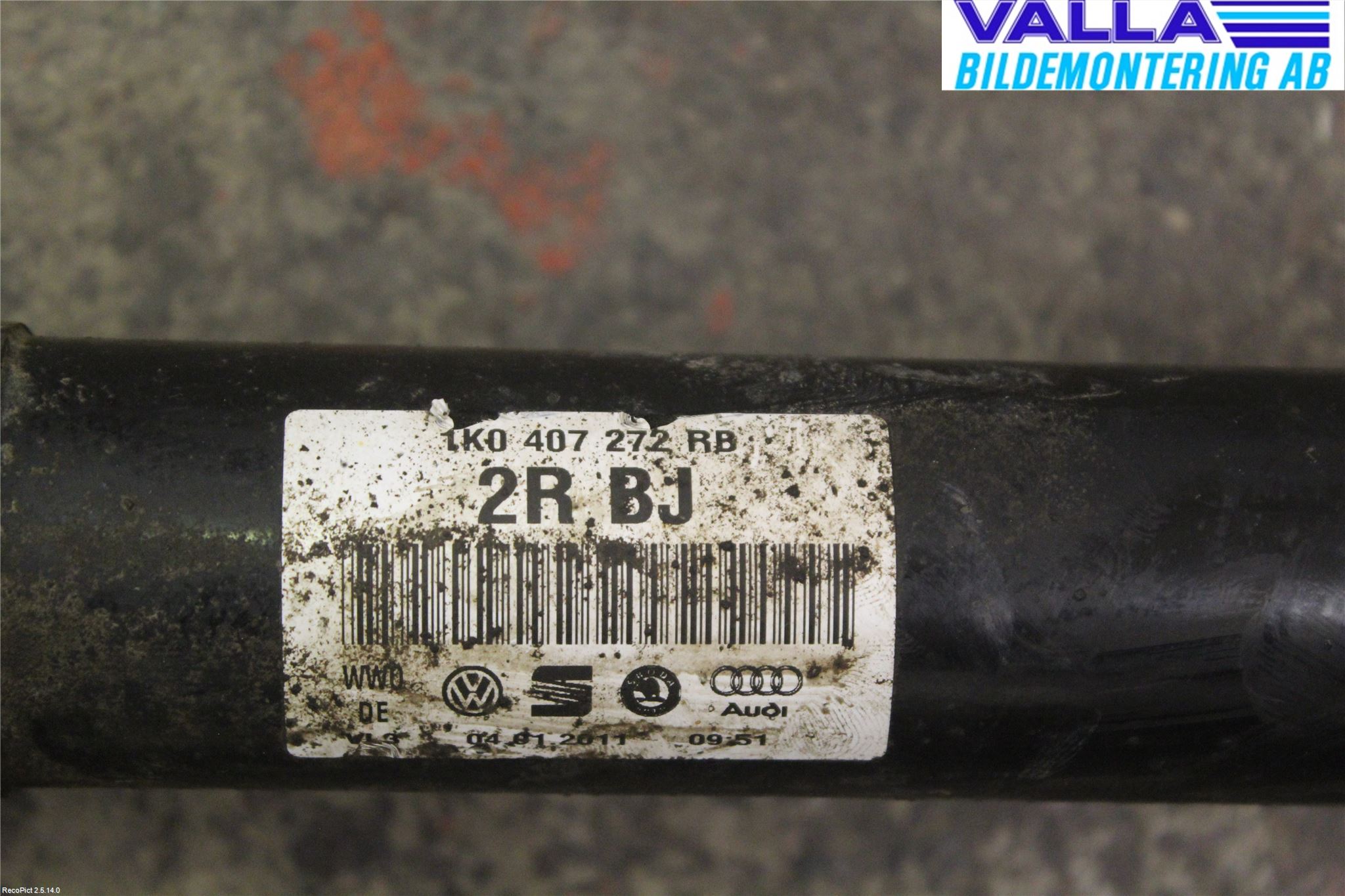 Volkswagen VW PASSAT 11-14 Drivaxel Fram Höger