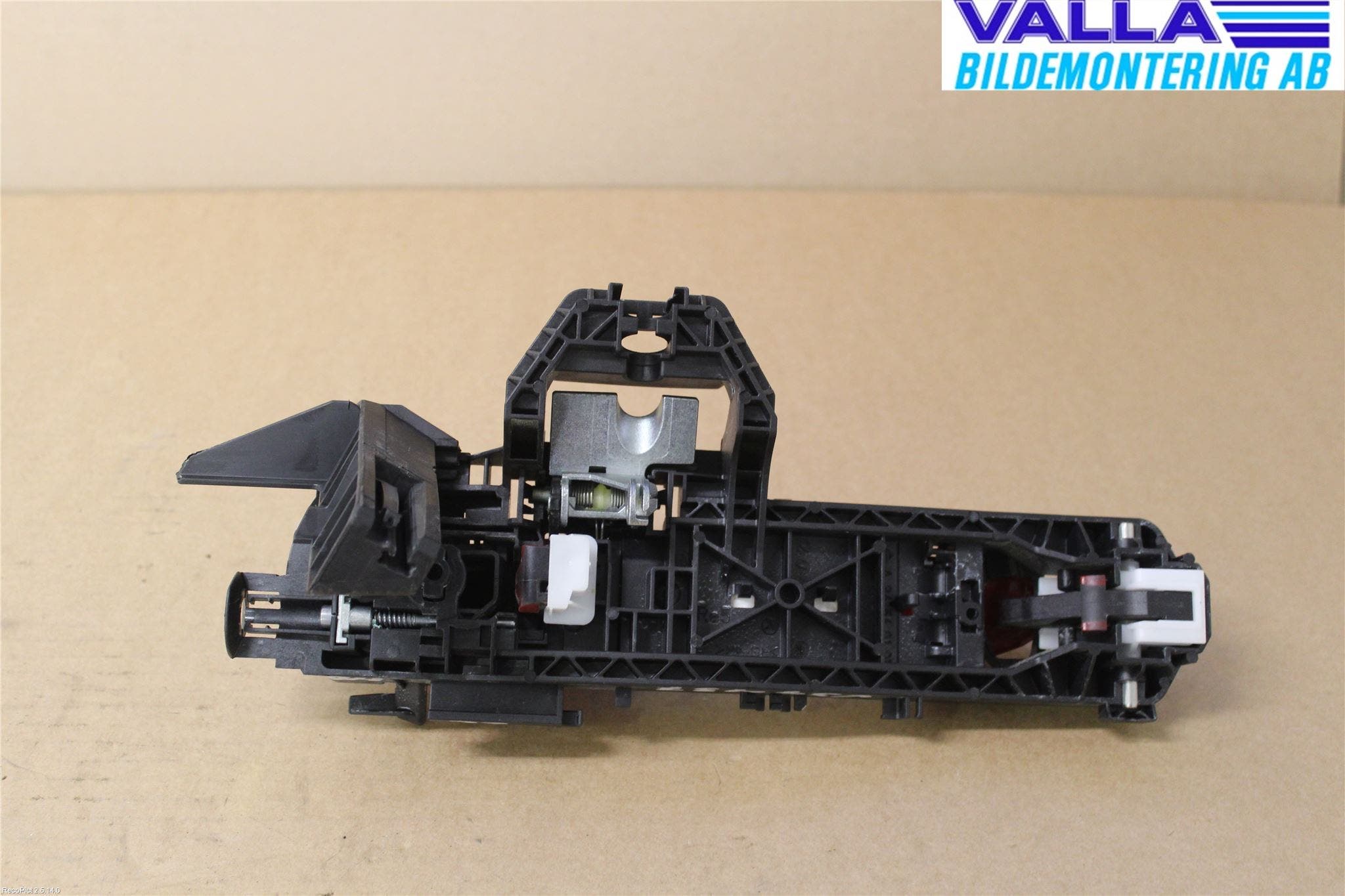 Mercedes-Benz MB A-KLASS (W176) 13-18 Dörrhandtag Yttre Hö