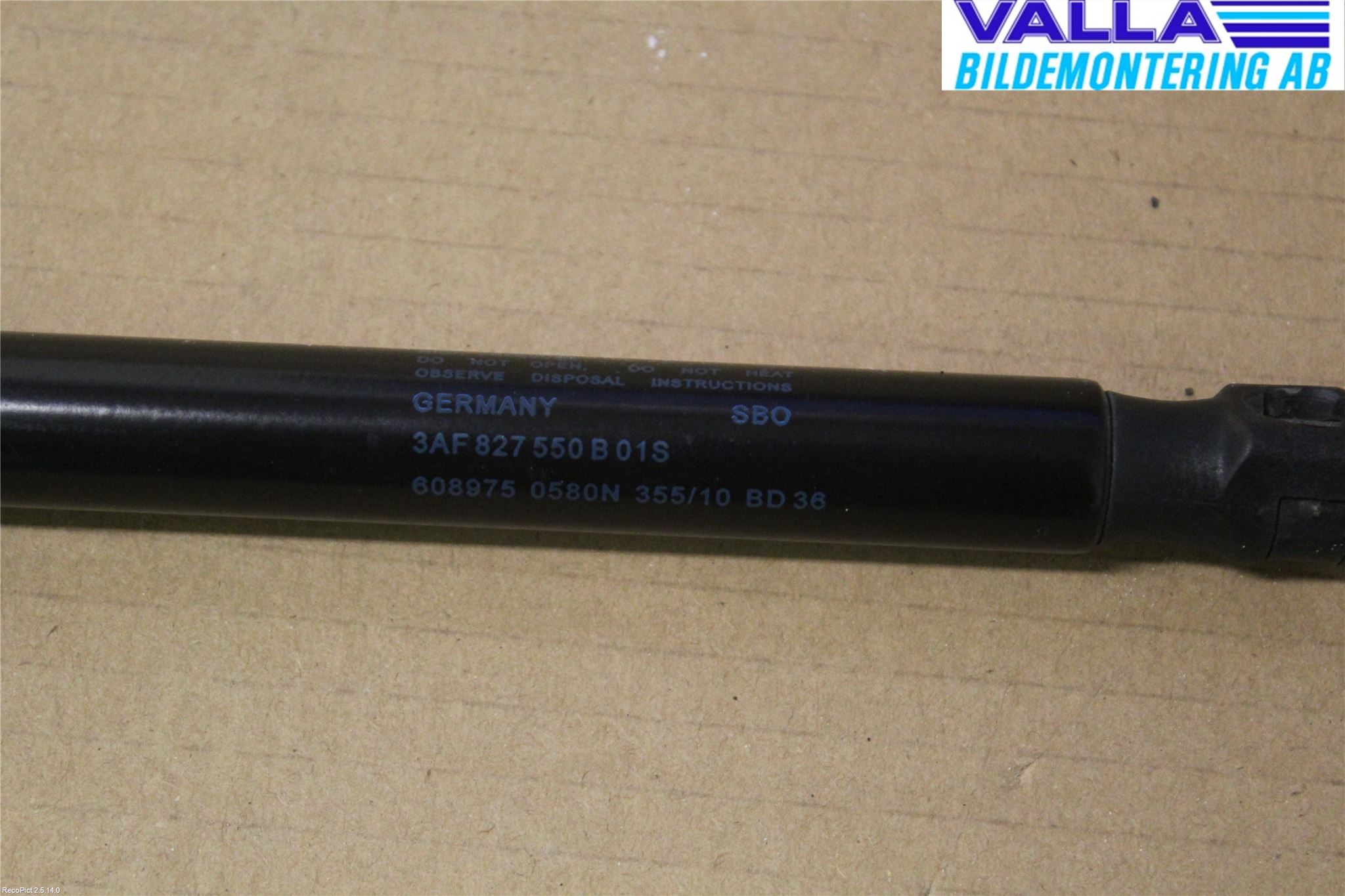 Volkswagen VW PASSAT 11-14 Gasfjäder Baklucka