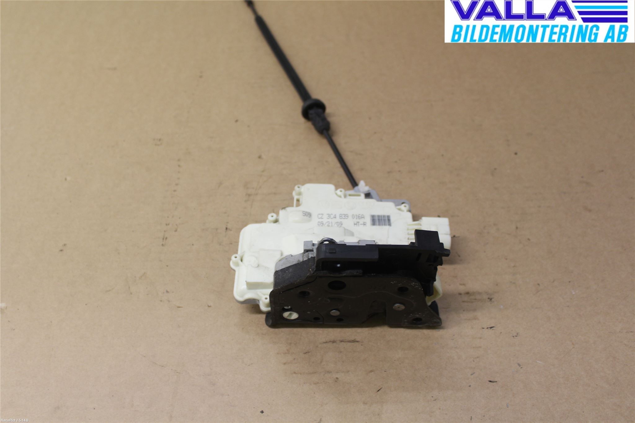 Volkswagen VW PASSAT 05-11 Låskista-Dörrlås