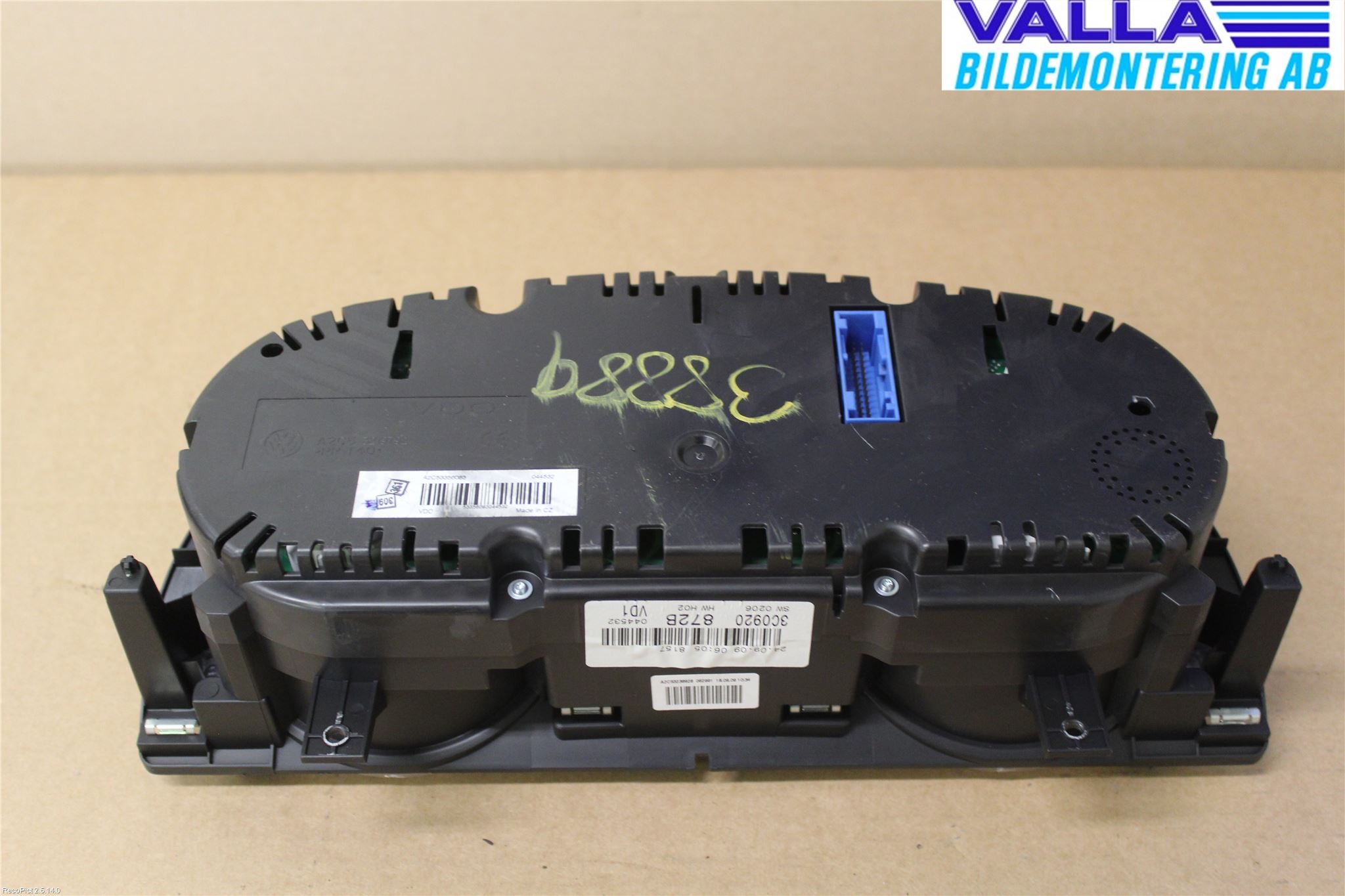 Volkswagen VW PASSAT 05-11 Instrument Komb