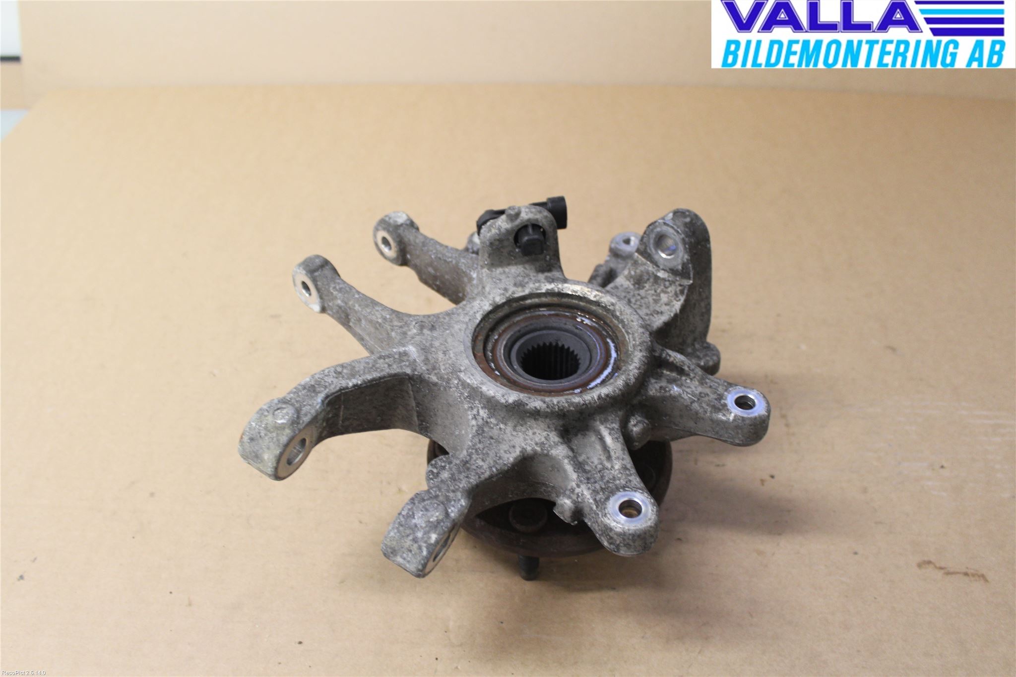 Jaguar S-TYPE Hjullagerhus Bak Vä