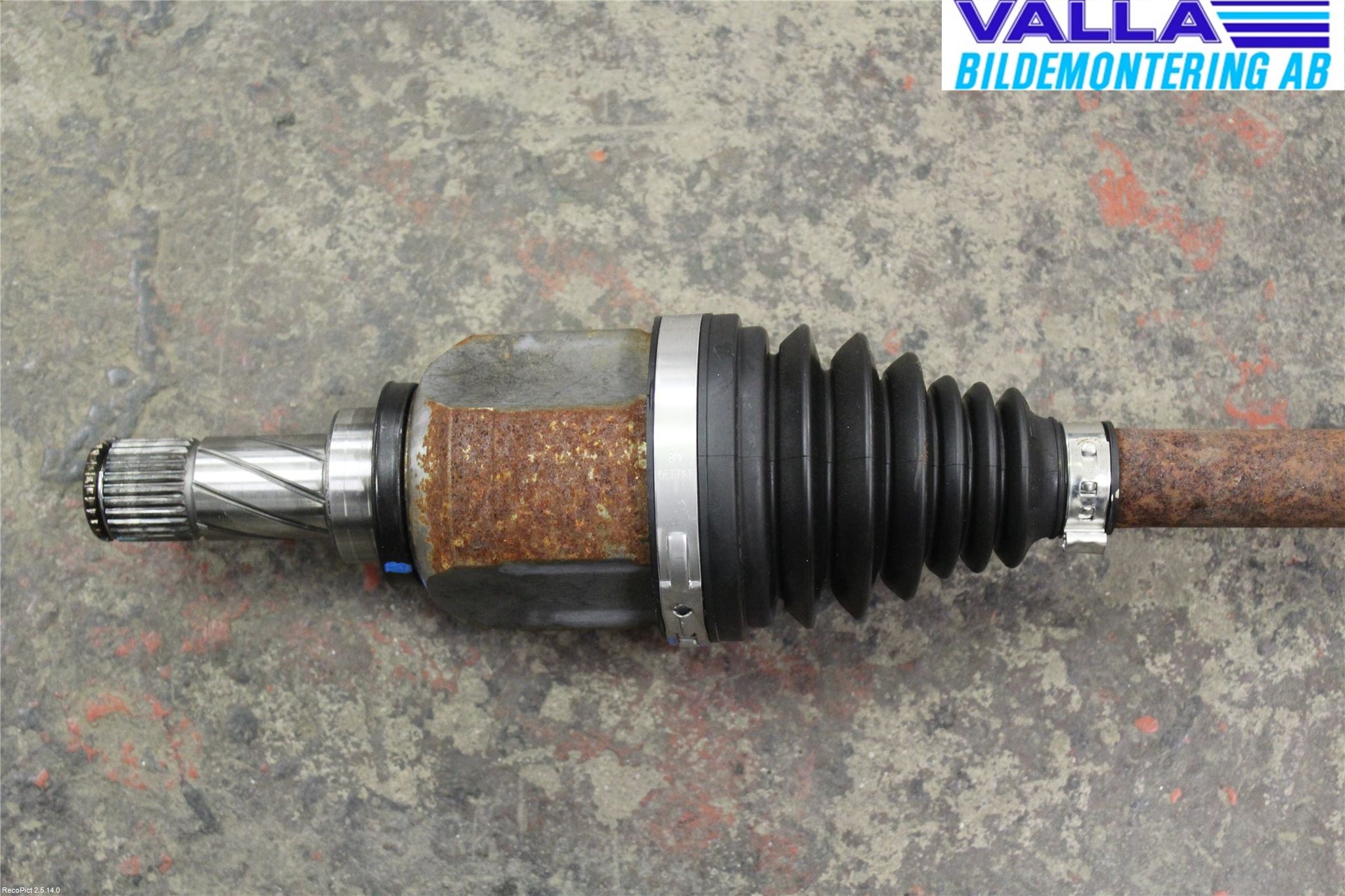 Dacia SANDERO/STEPWAY 13-20 Drivaxel Fram Höger