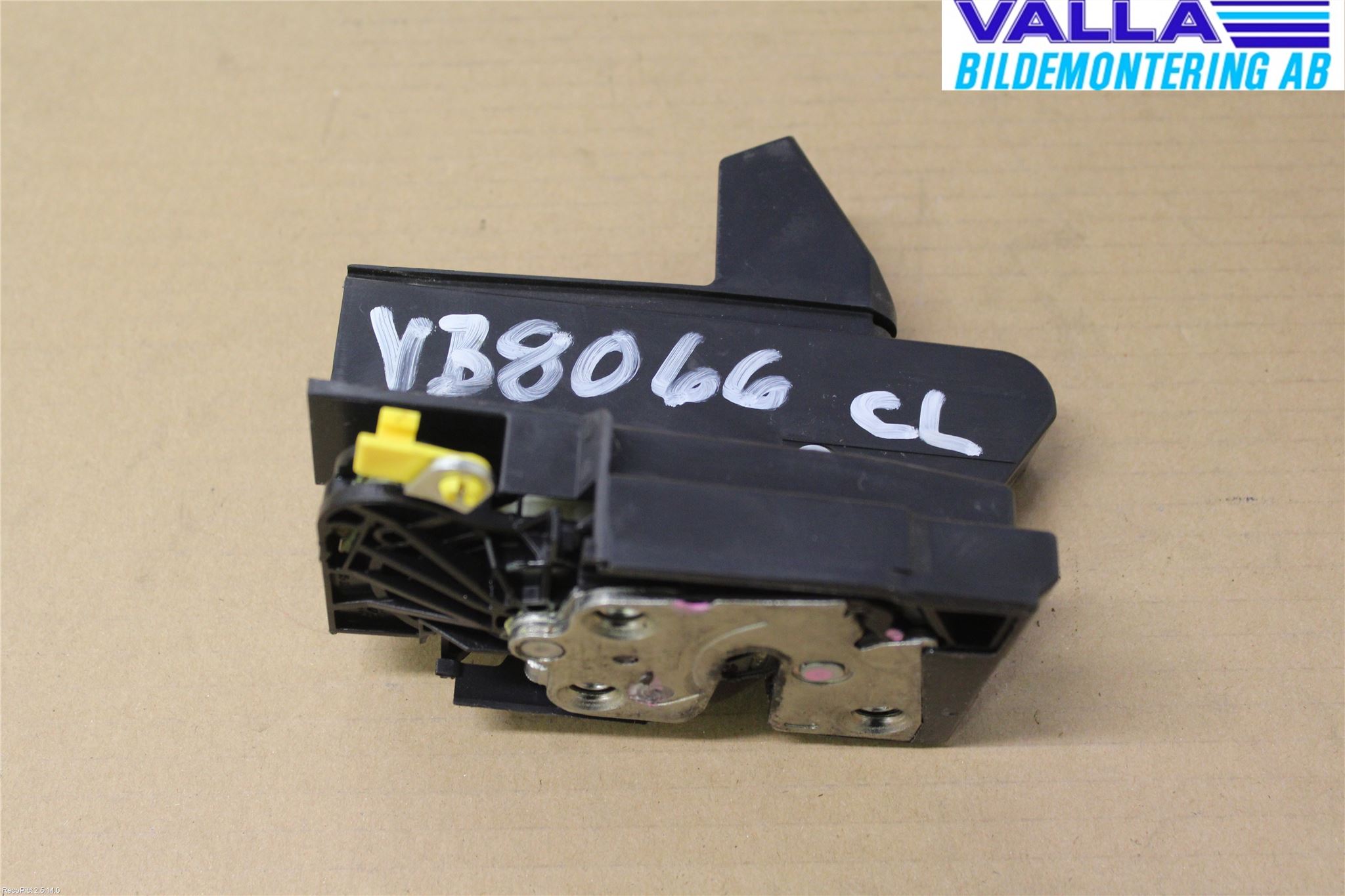 Dacia SANDERO/STEPWAY 13-20 Låskista-Dörrlås