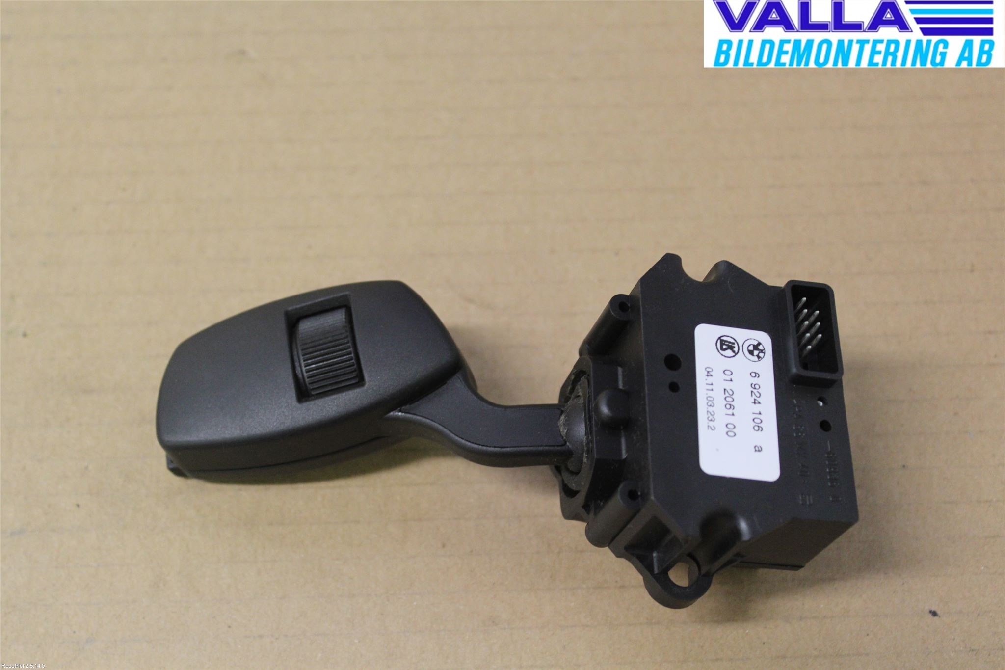 BMW 5 E60/61 Sed/Tou 02-10 Spak Torkar-Spolomk