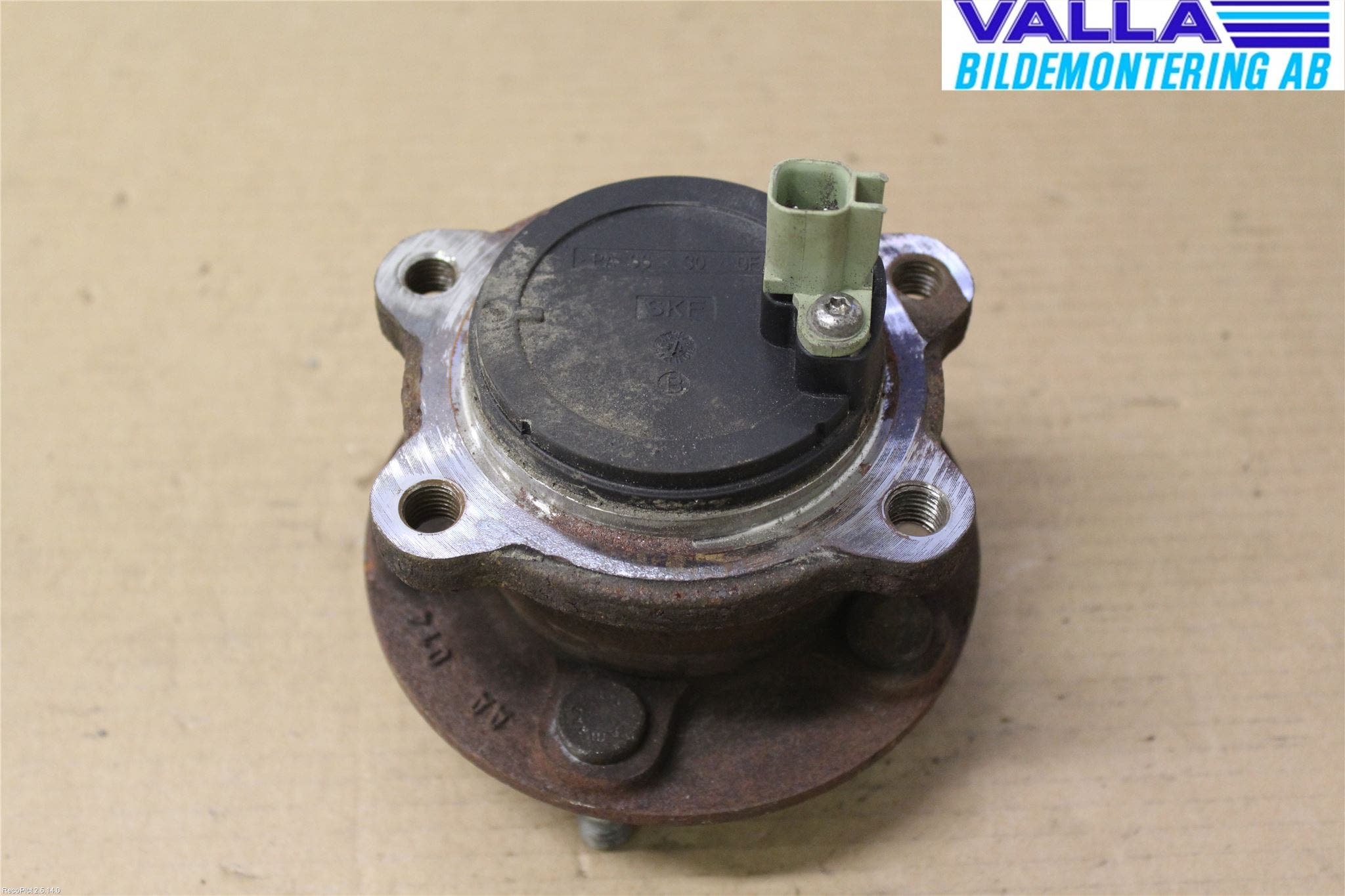 Volvo V40 CROSS COUNTRY 13-19 Nav Bak