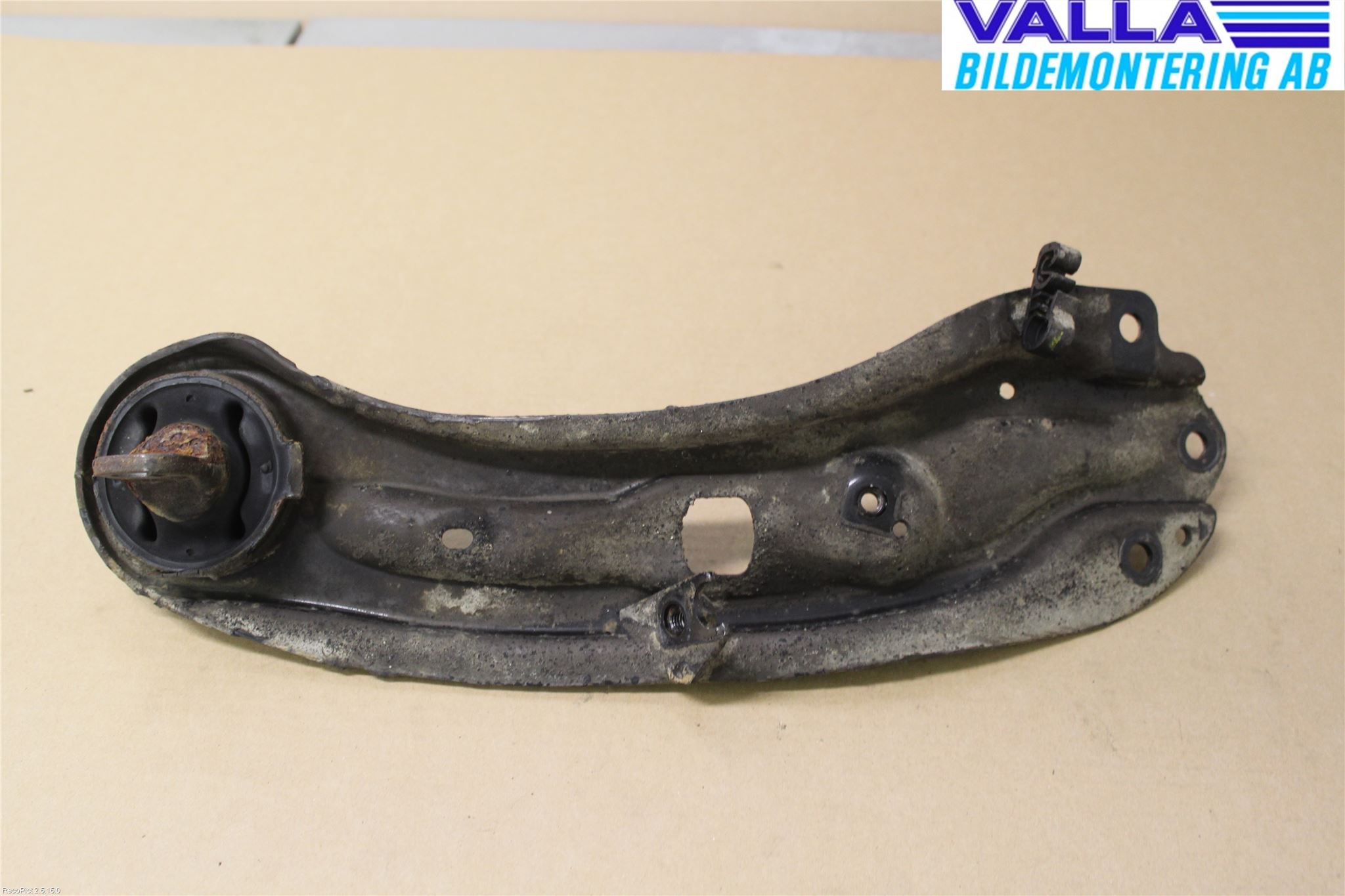 Fiat FREEMONT Bärarm Bak Höger