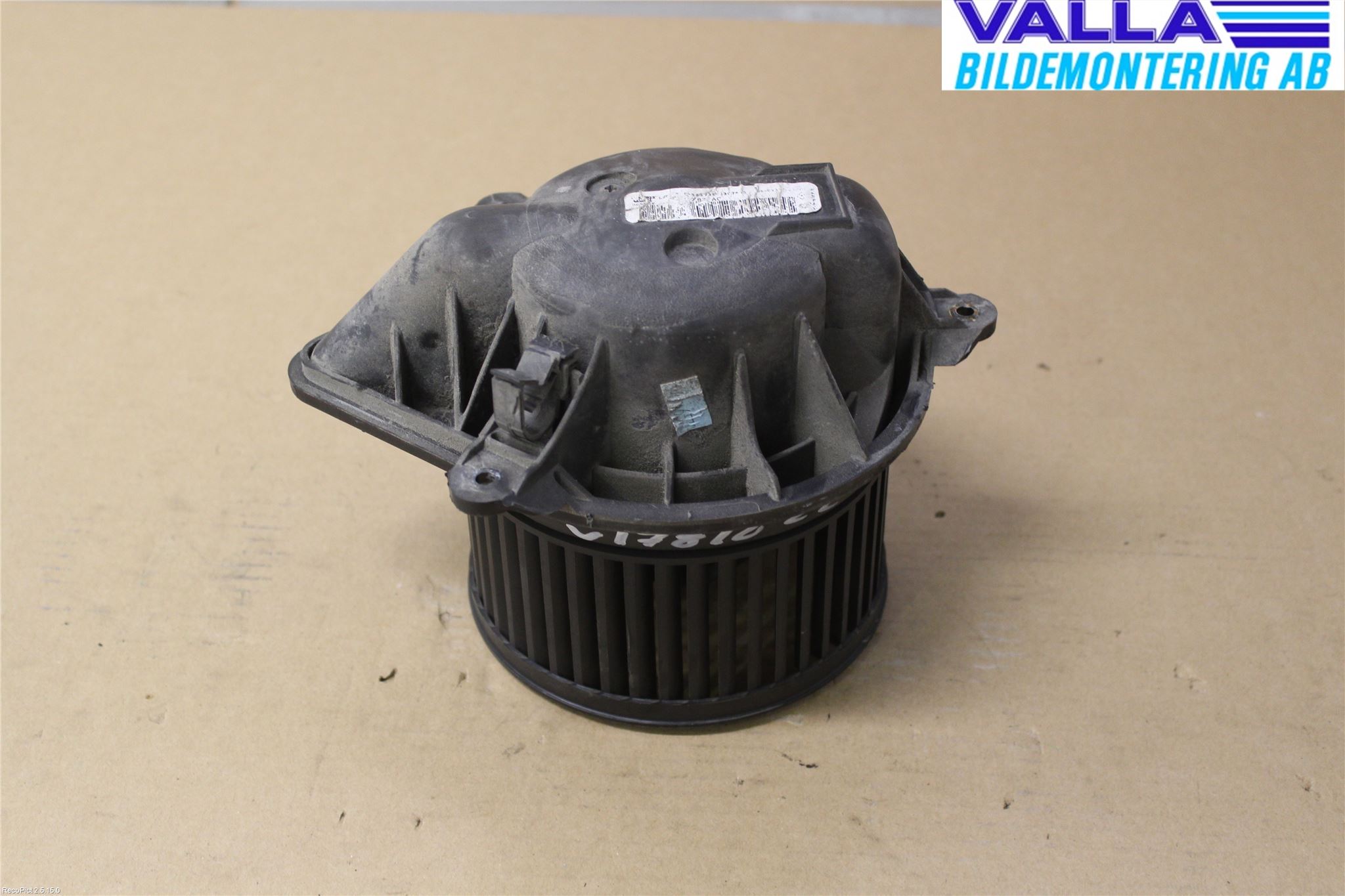 Opel VIVARO 01-14 Värmefläkt