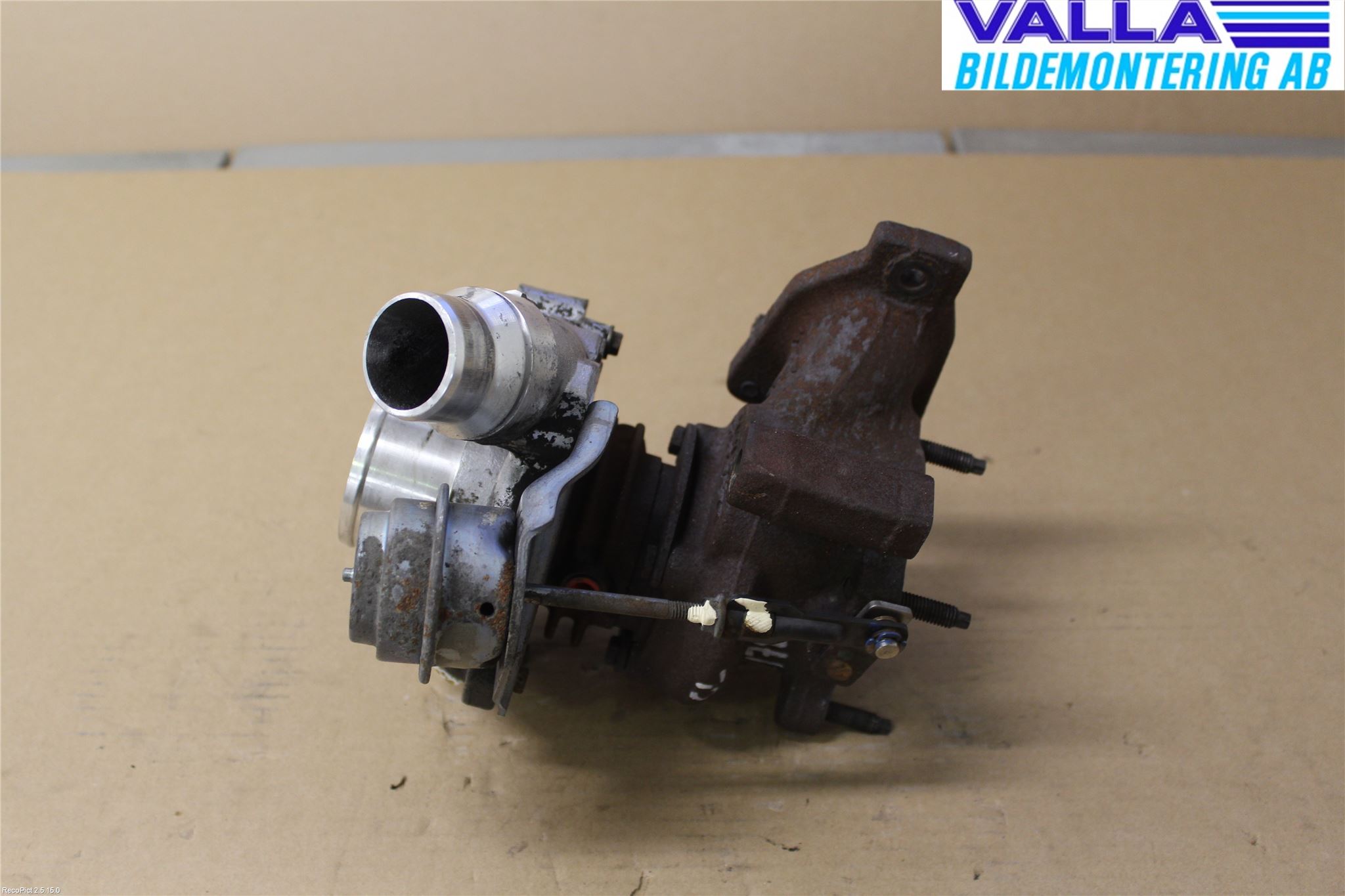 Opel VIVARO 01-14 Turboaggregat
