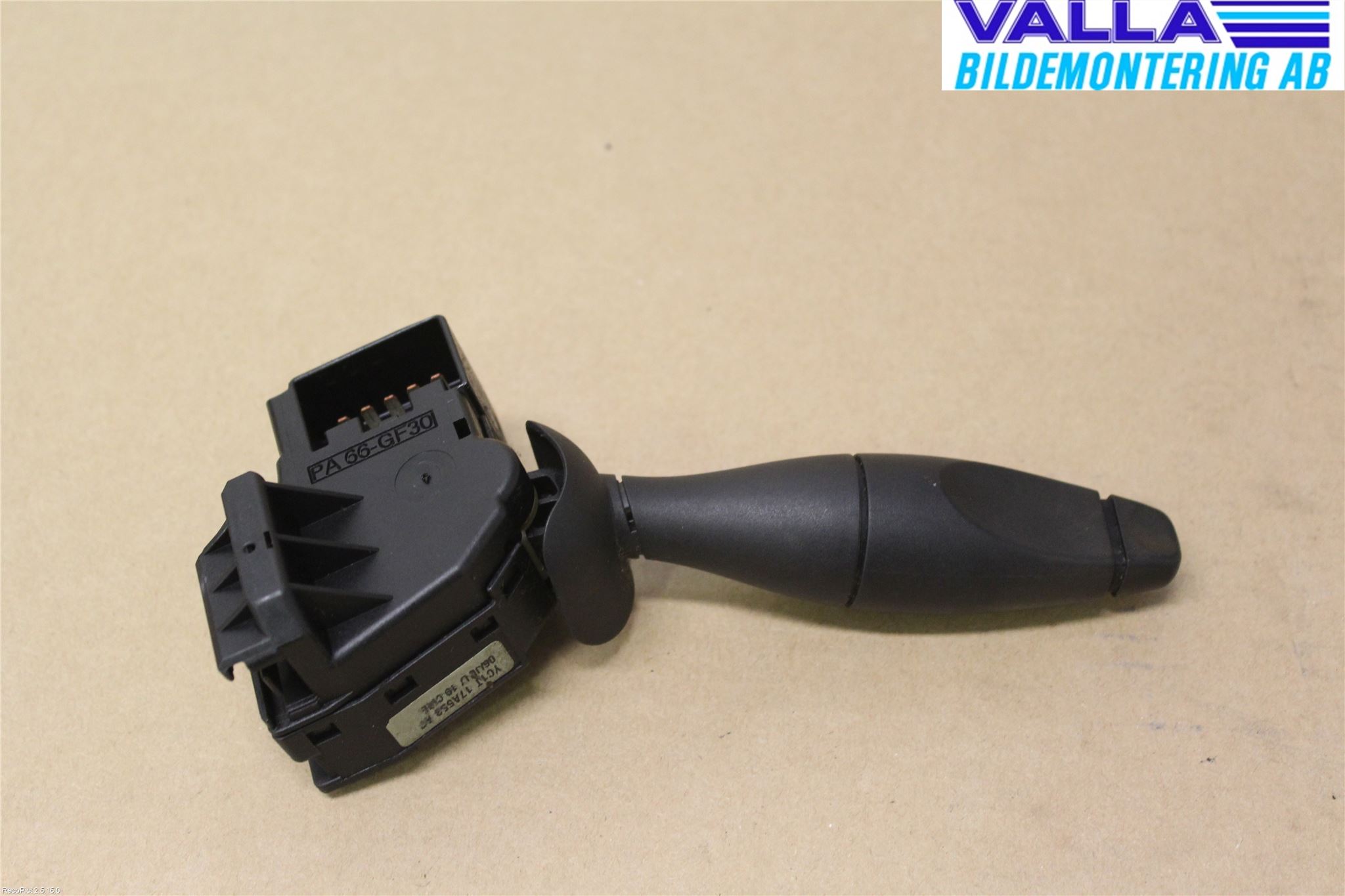 Ford TRANSIT CONNECT 03-08 Spak Torkar-Spolomk