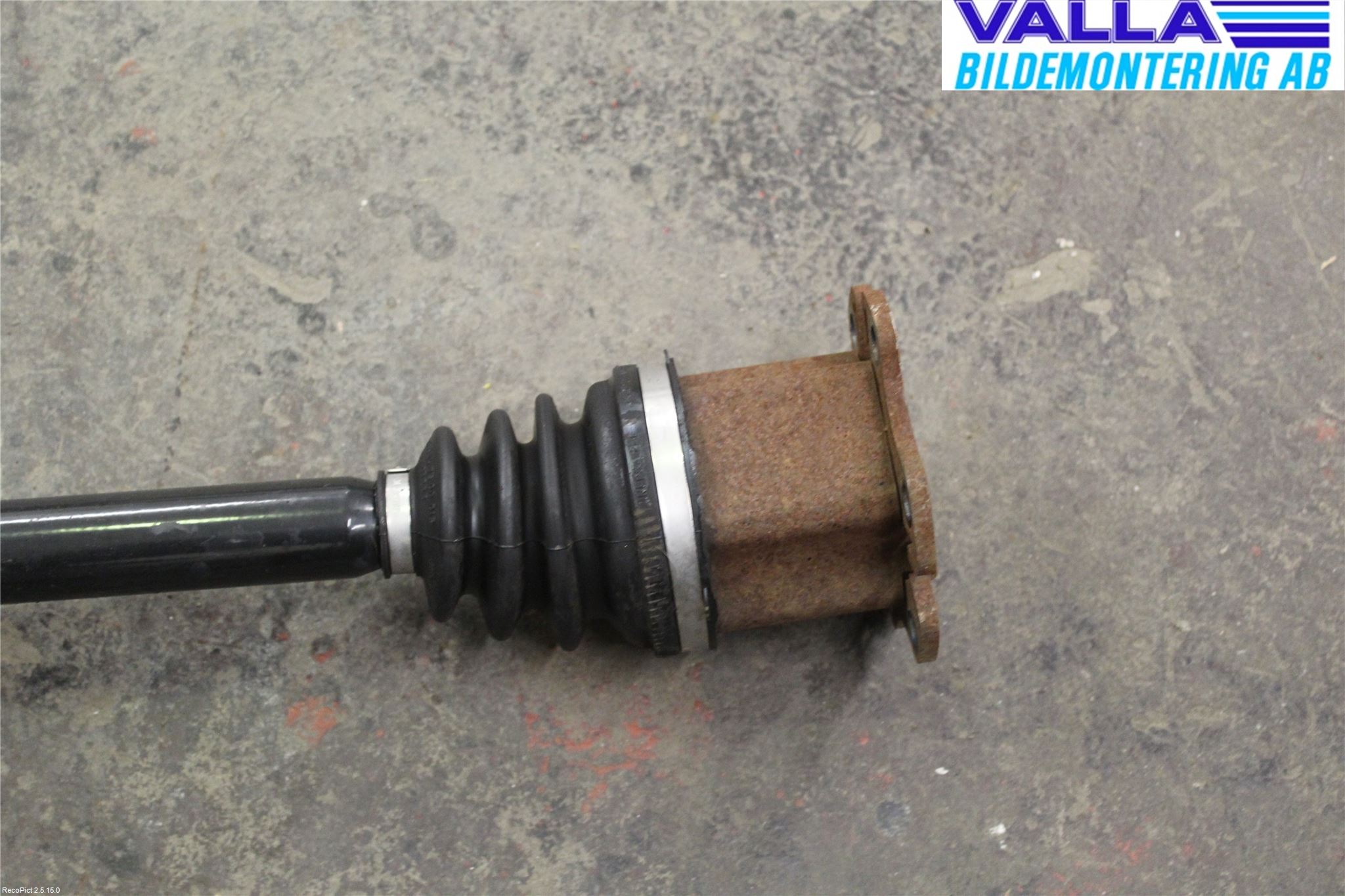 Audi A6/S6     05-11 Drivaxel Fram Vänster