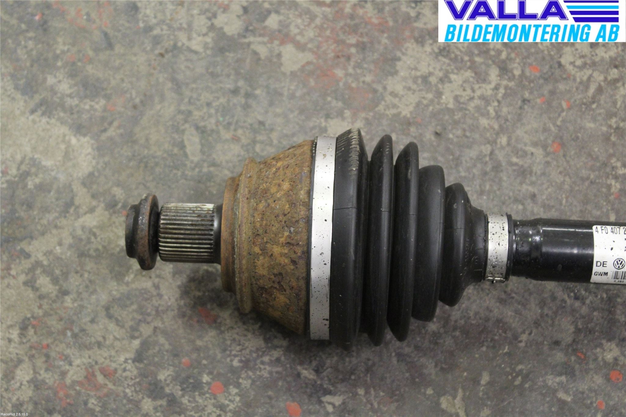 Audi A6/S6     05-11 Drivaxel Fram Höger