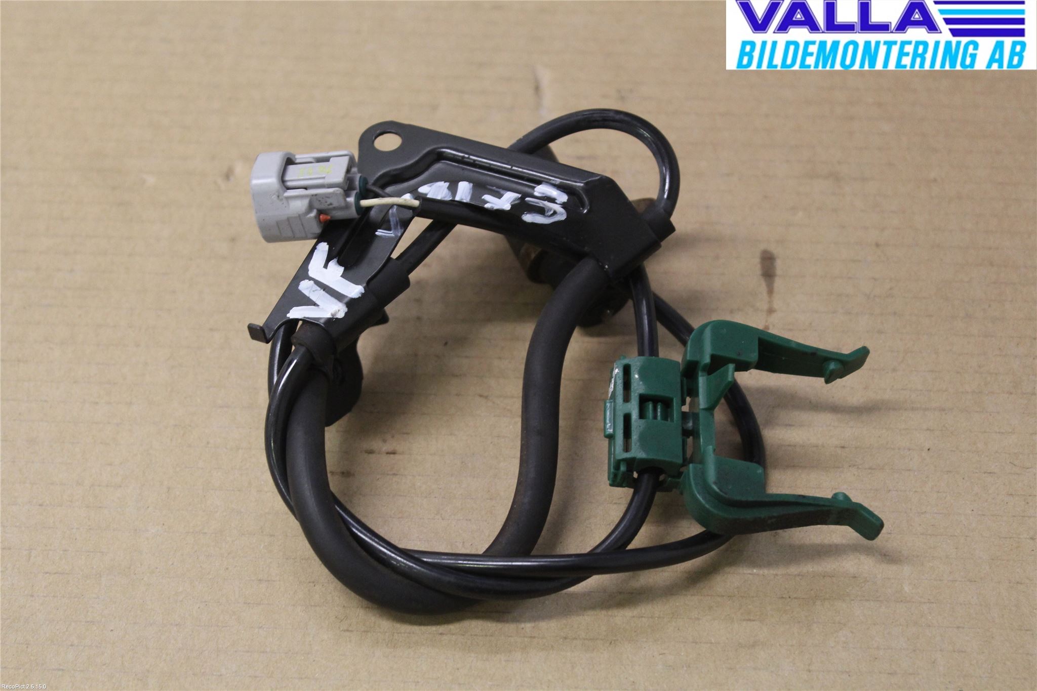 Toyota AVENSIS 98-02 Abs Sensor