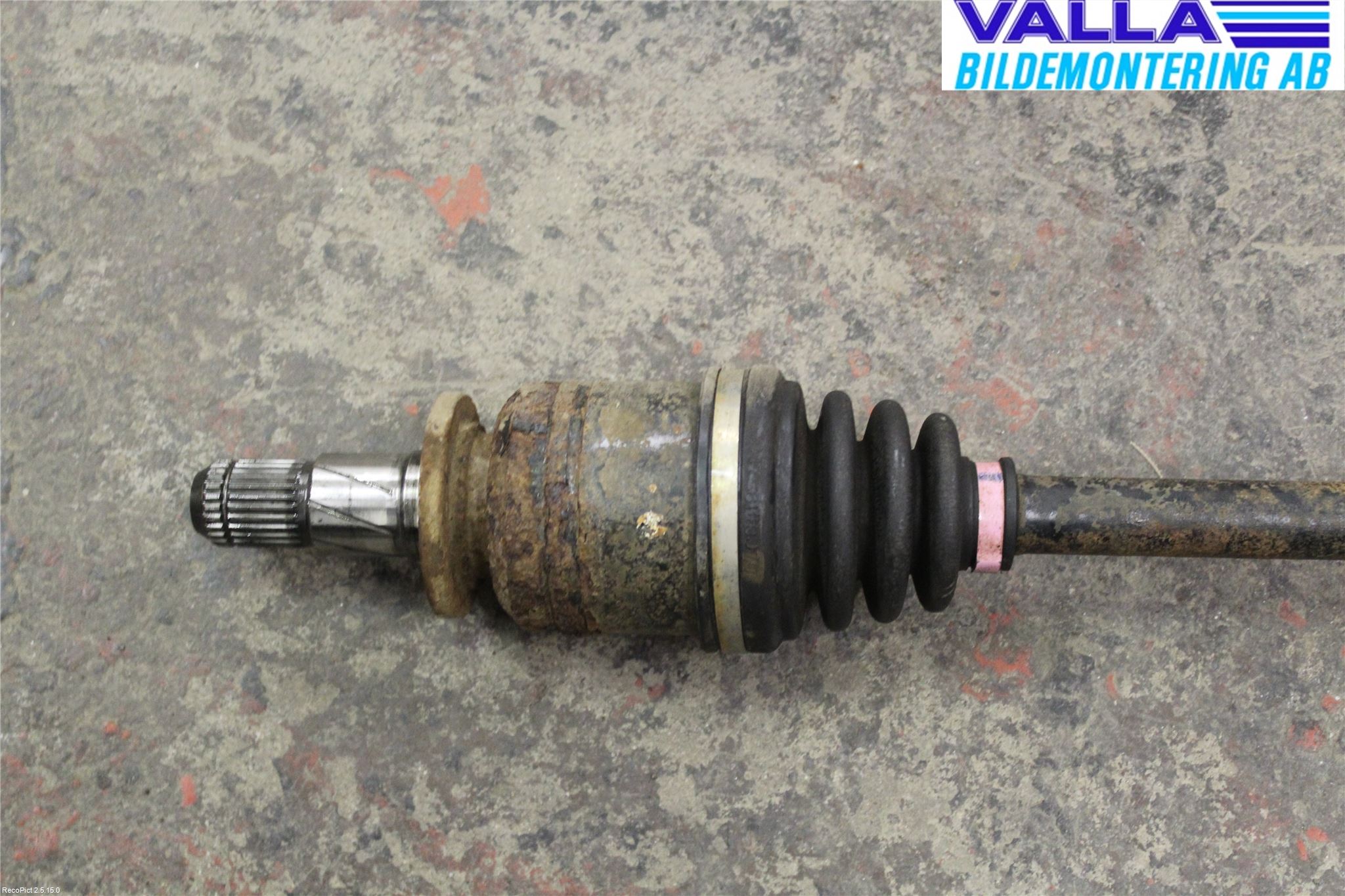 Subaru OUTBACK 10-15 Drivaxel Bak Höger