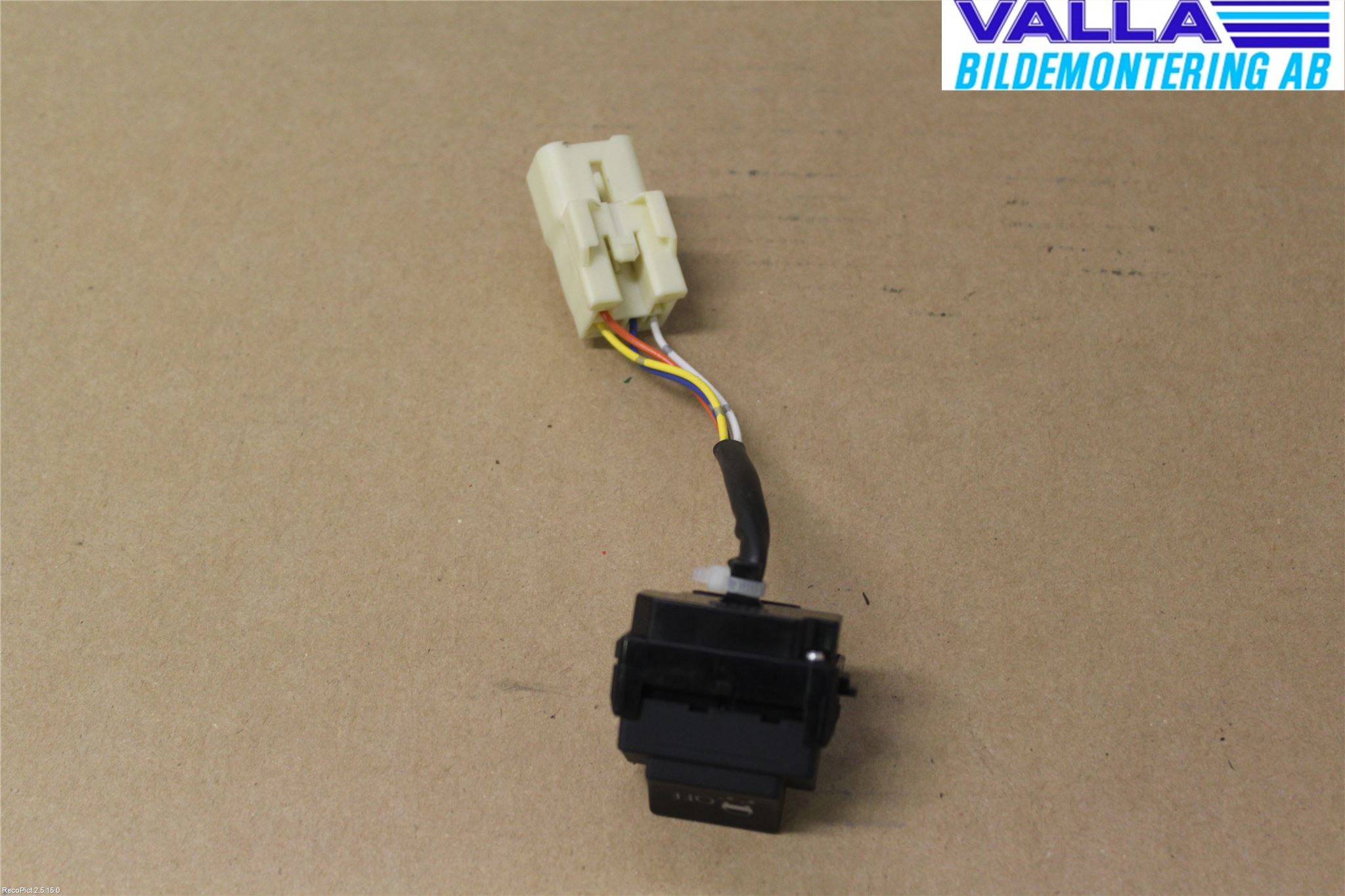 Subaru OUTBACK 10-15 Strömställare Antisladd