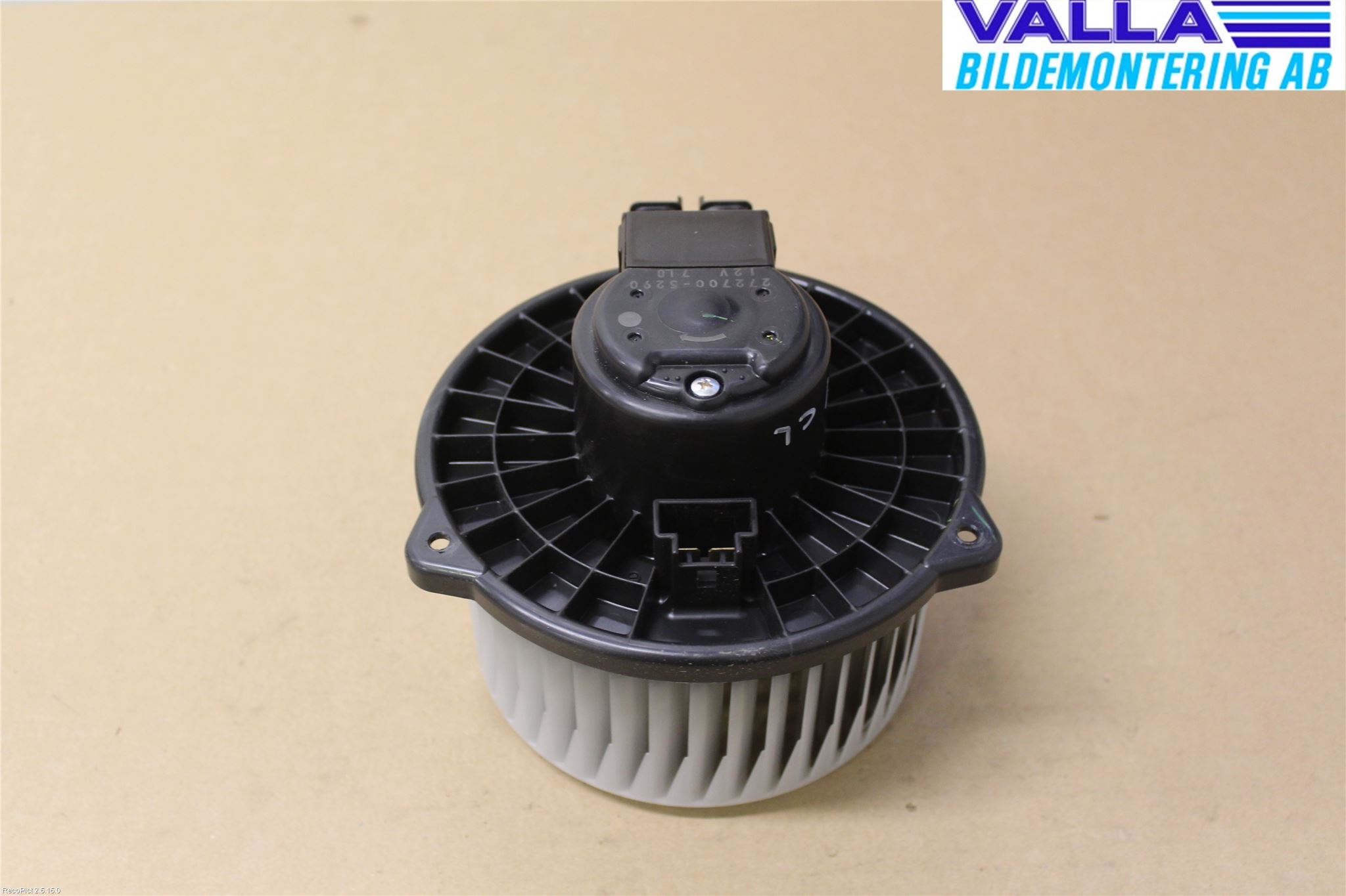 Subaru OUTBACK 10-15 Värmefläkt