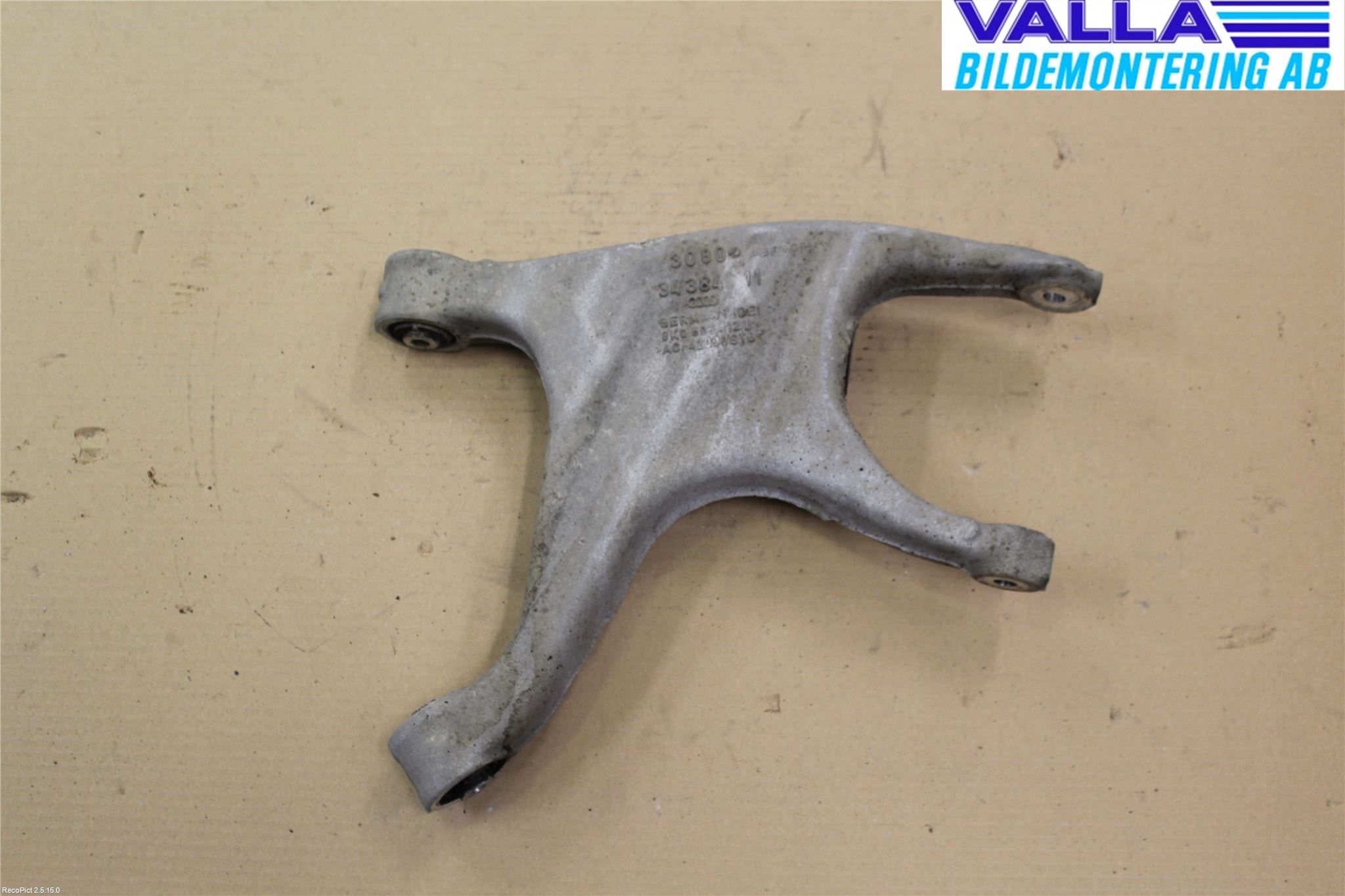 Audi A4/S4 08-11 Bärarm Bak Höger