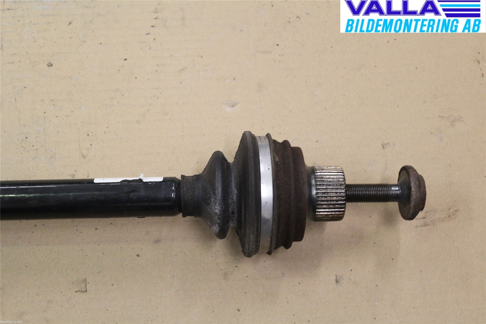 Audi A4/S4 08-11 Drivaxel Bak Vänster