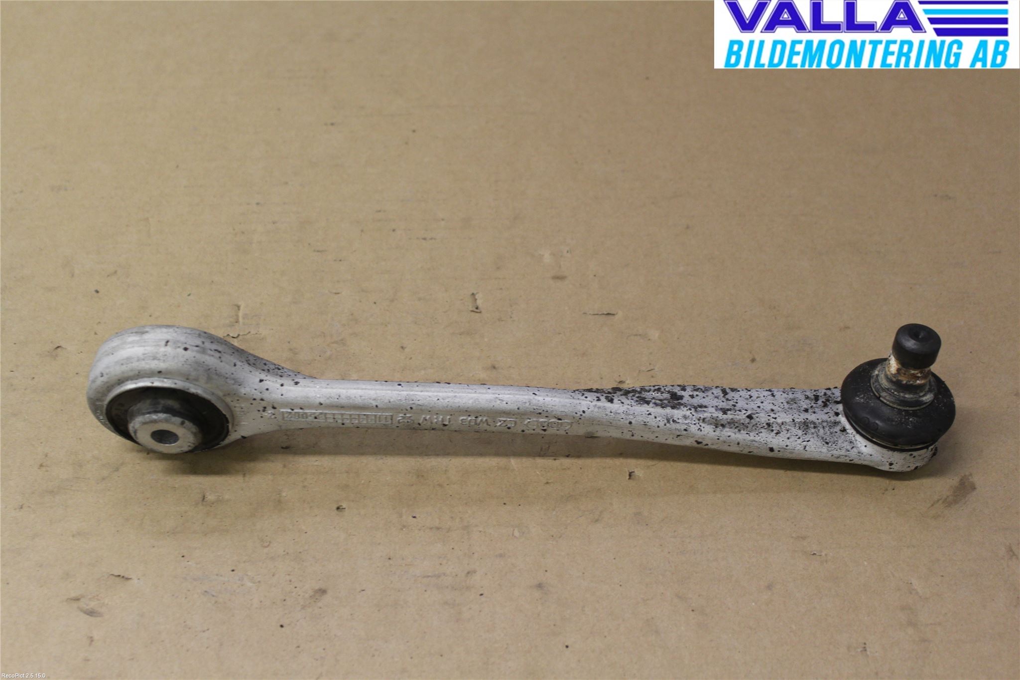 Audi A4/S4 08-11 Bärarm Fram Övre Hö