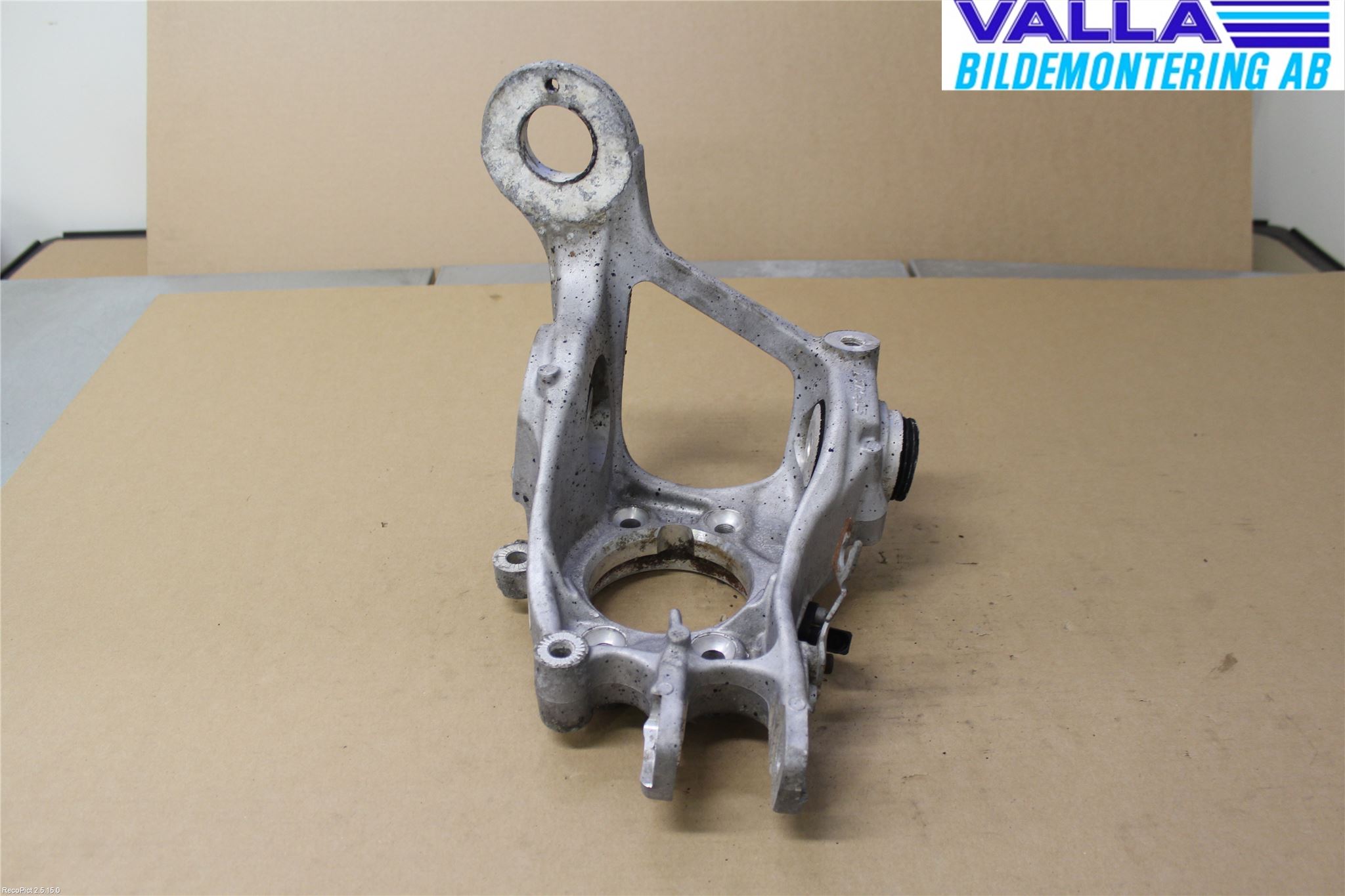 Audi A4/S4 08-11 Hjullagerhus Bak Vä