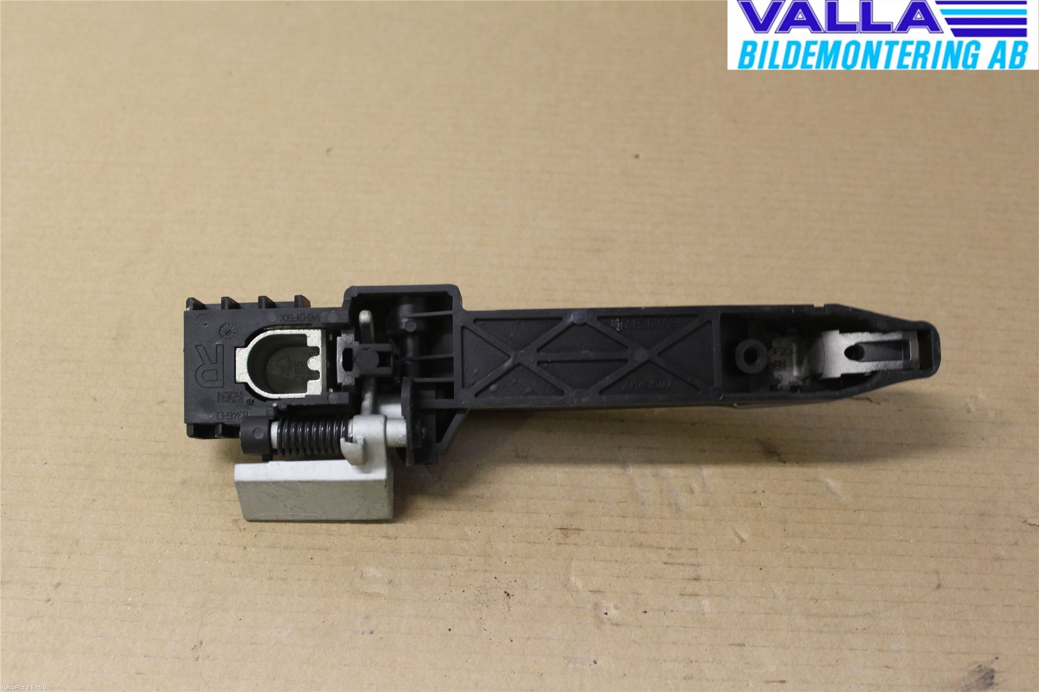 Nissan QASHQAI   07-10 Dörrhandtag Yttre Hö