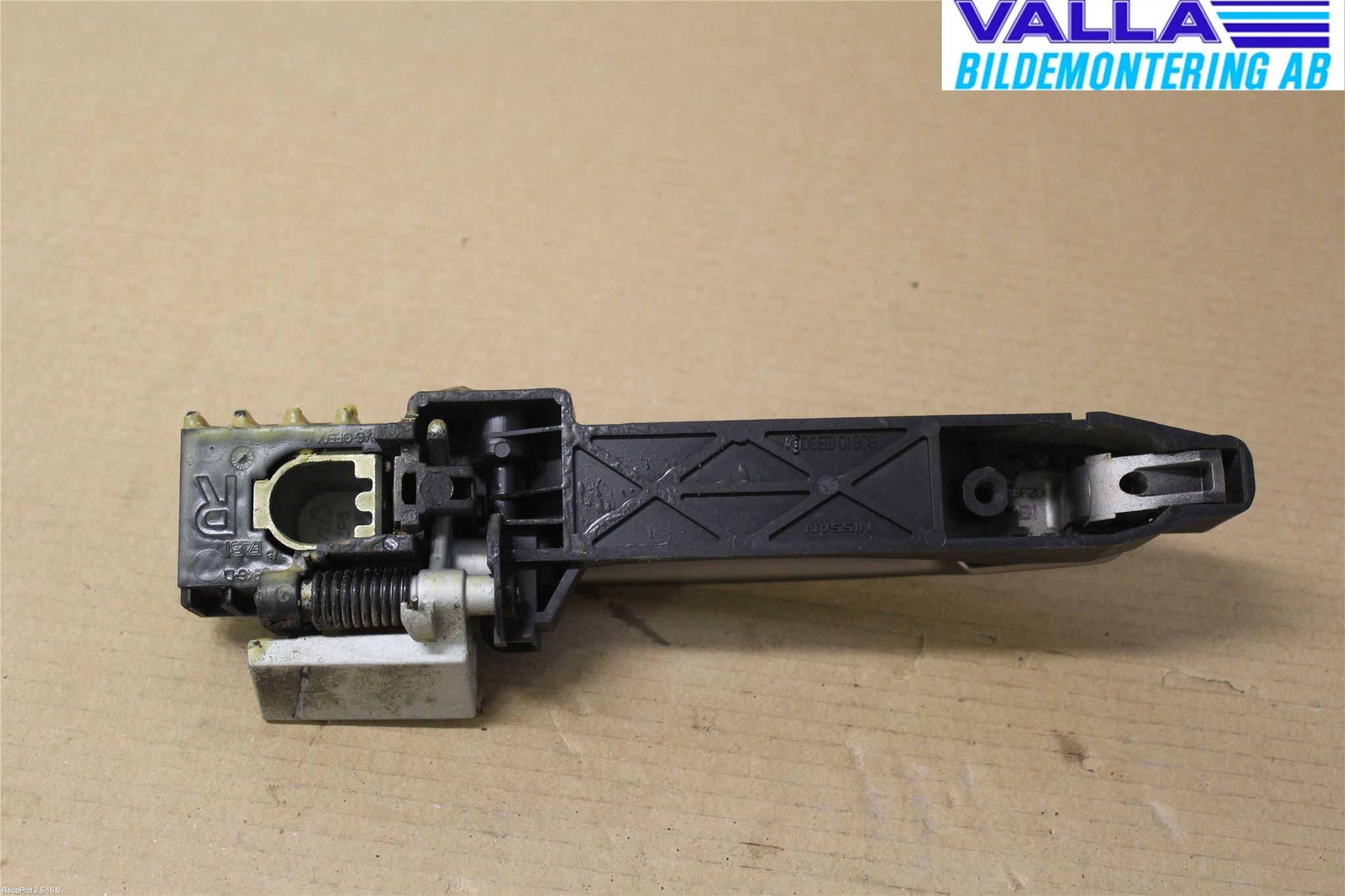 Nissan QASHQAI   07-10 Dörrhandtag Yttre Hö