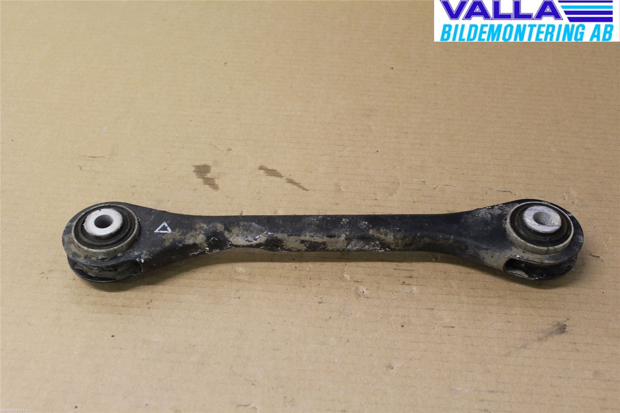 Audi A4/S4 08-11 Momentstag Bak