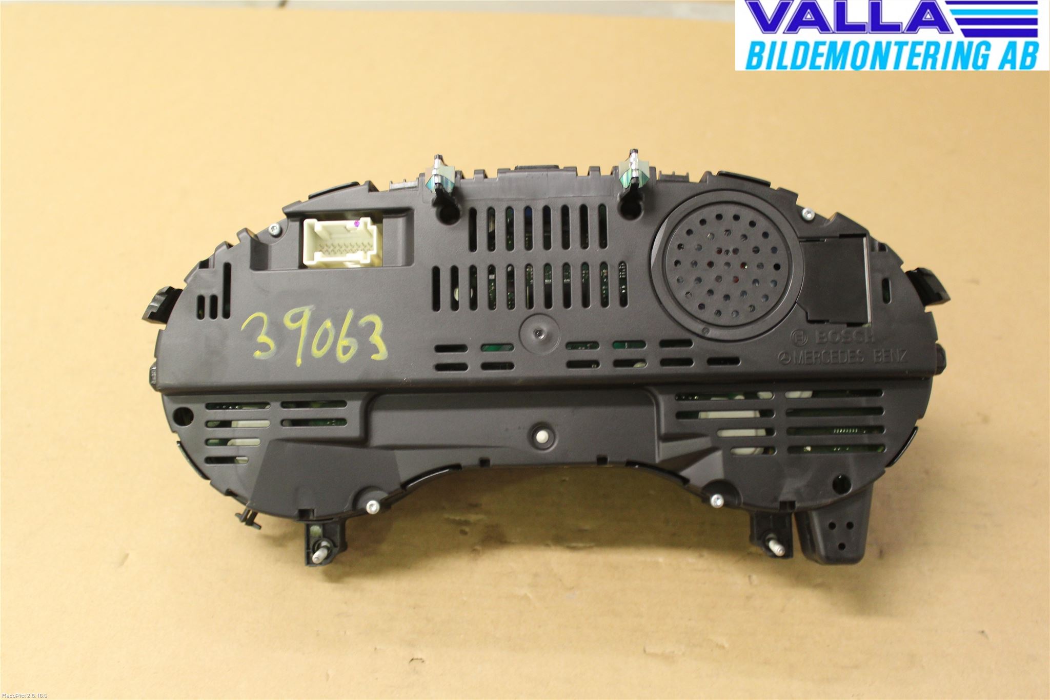 Mercedes-Benz MB CLA-KLASS (C117/X117) 13-19 Instrument Komb