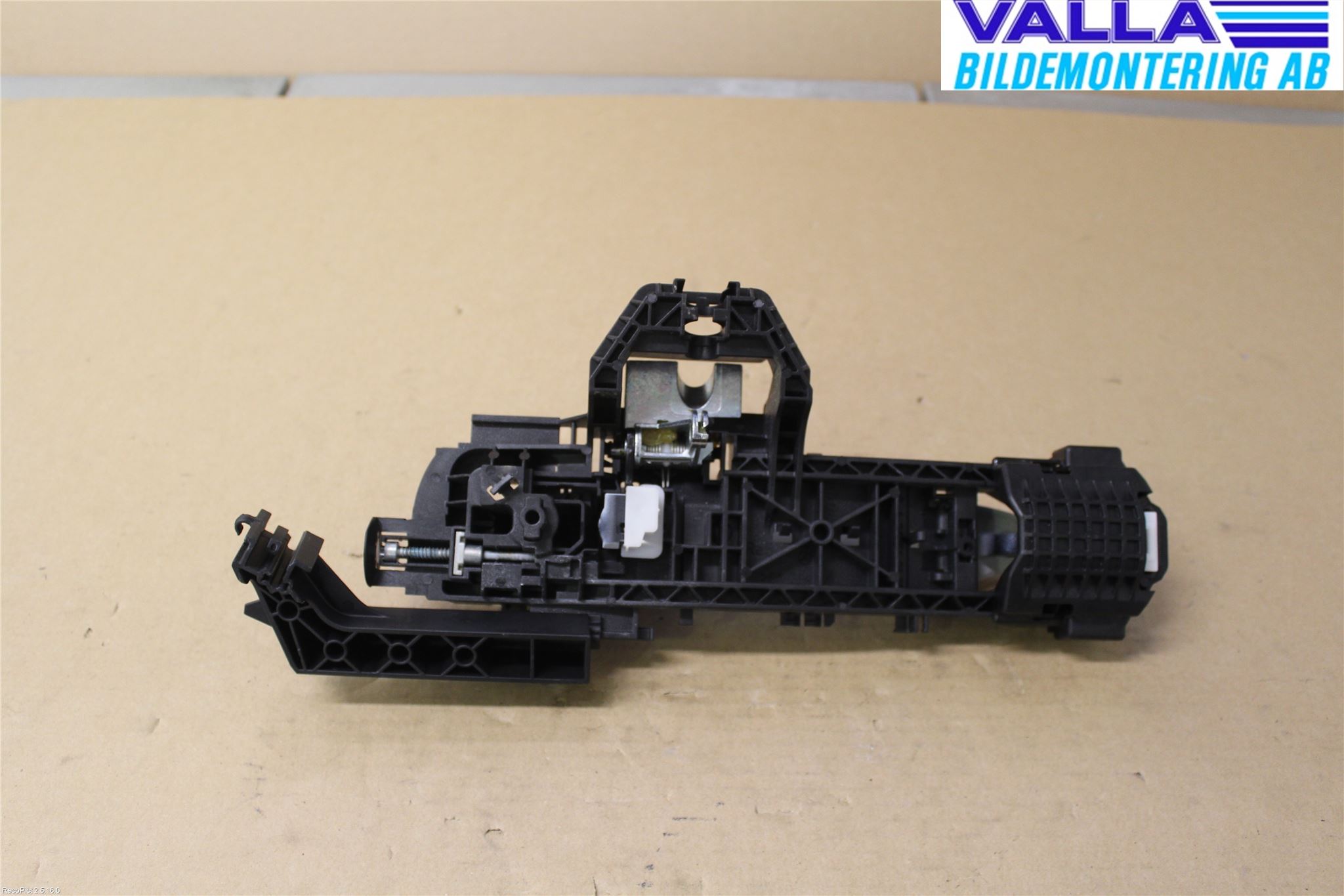 Mercedes-Benz MB CLA-KLASS (C117/X117) 13-19 Dörrhandtag Yttre Hö
