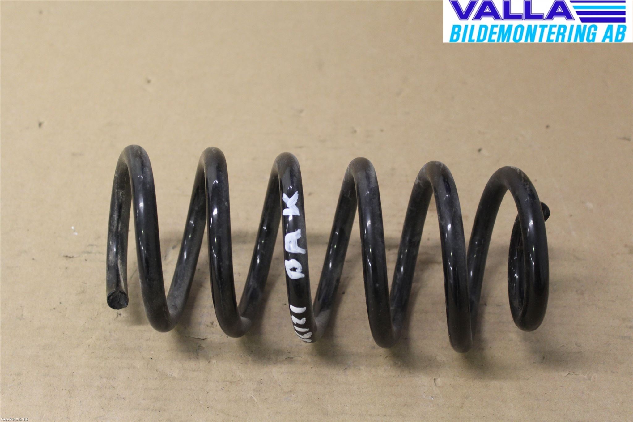 Renault CLIO IV 12-16 Fjäder Bak