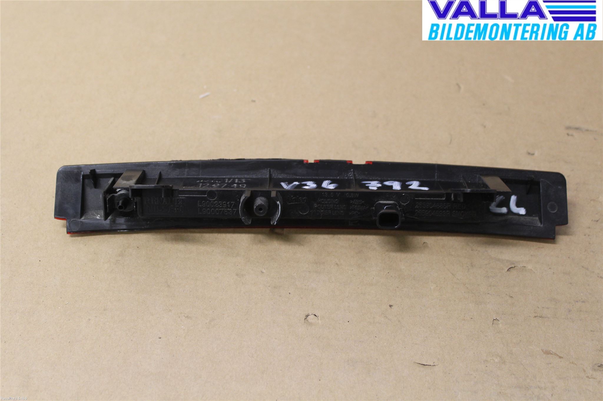 Renault CLIO IV 12-16 Bromsljus Bakruta