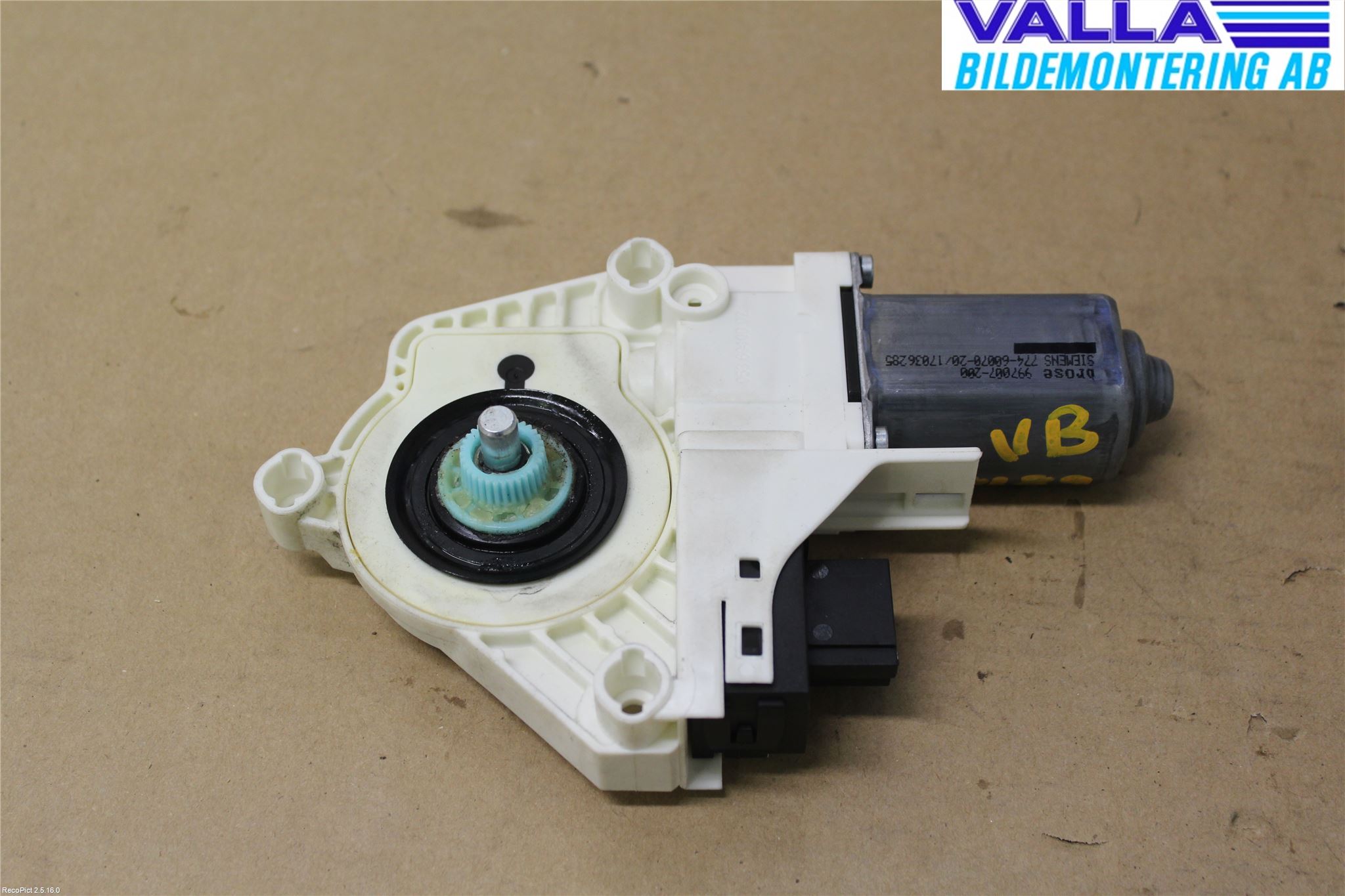 Audi A6/S6     05-11 Fönsterhissmotor