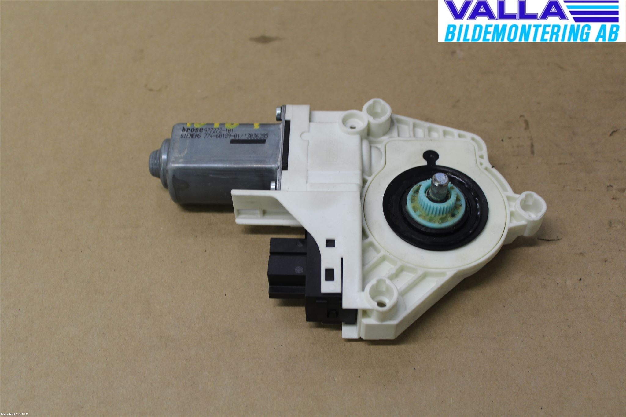 Audi A6/S6     05-11 Fönsterhissmotor