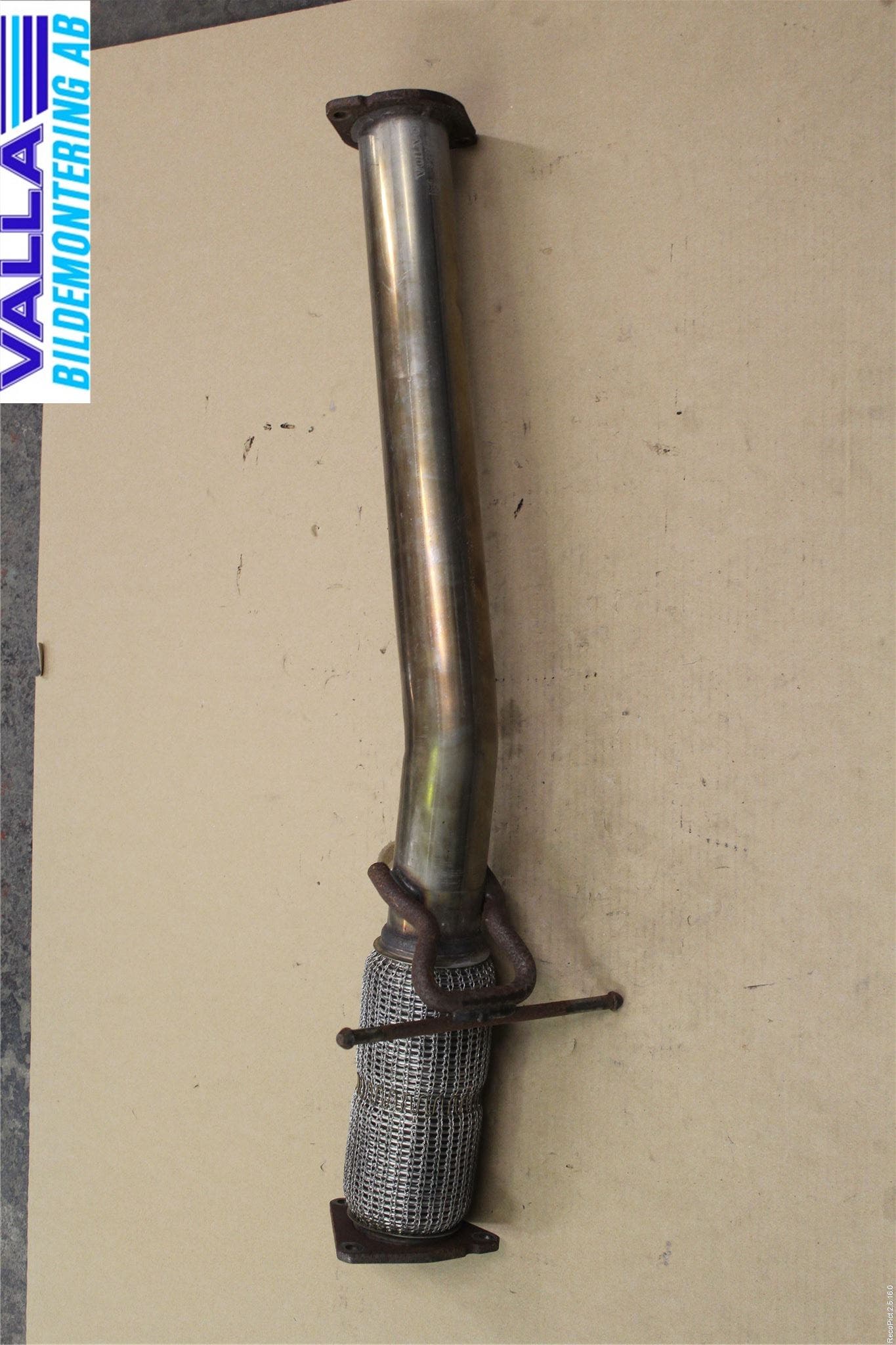 Volvo V70 14-16 Avgas Främre Rör