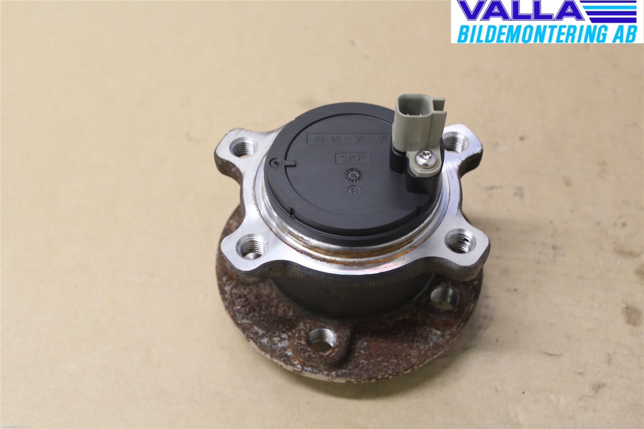 Volvo V70 14-16 Nav Bak