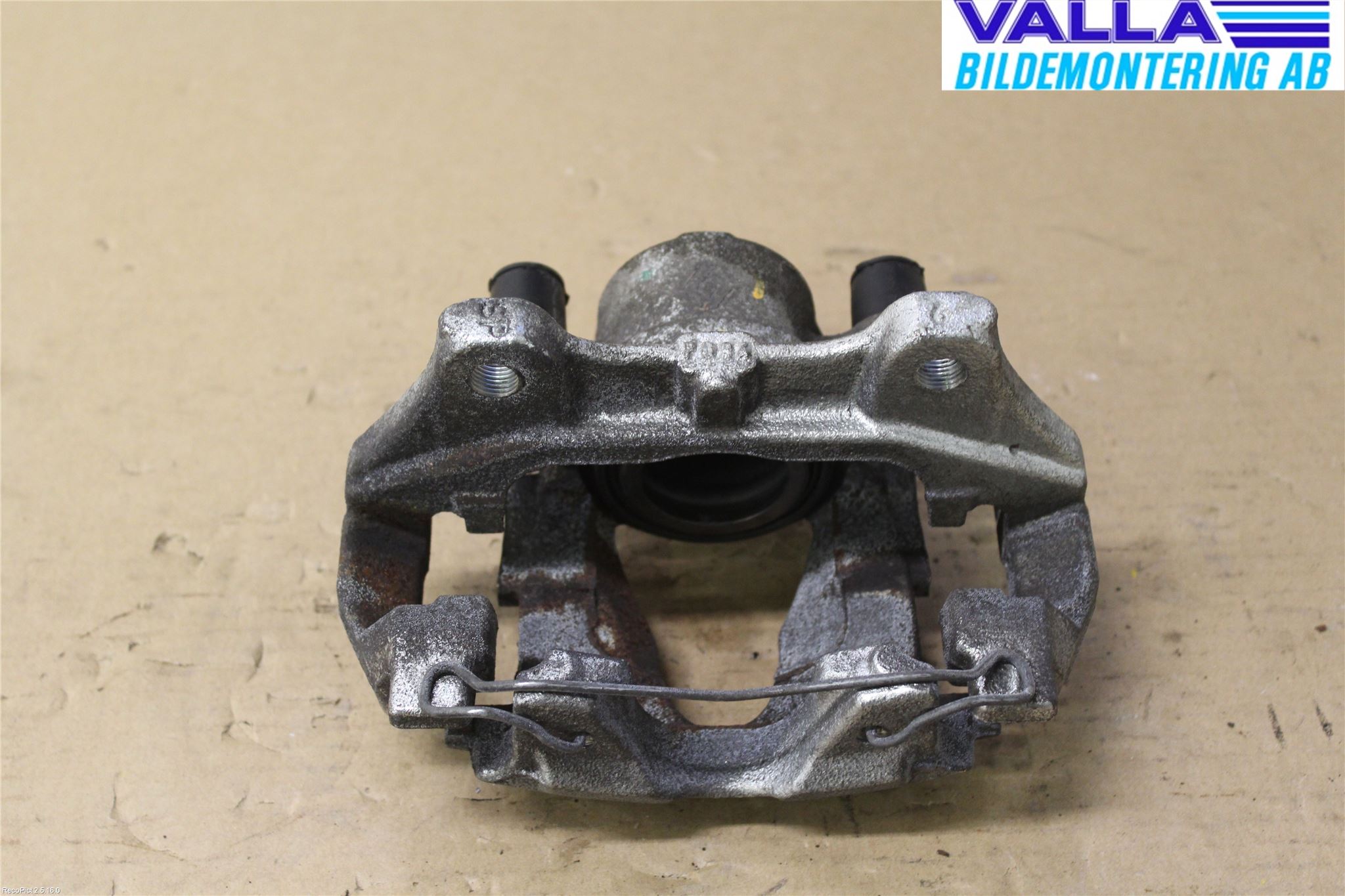 Renault CLIO IV 12-16 Bromsok Fram Höger