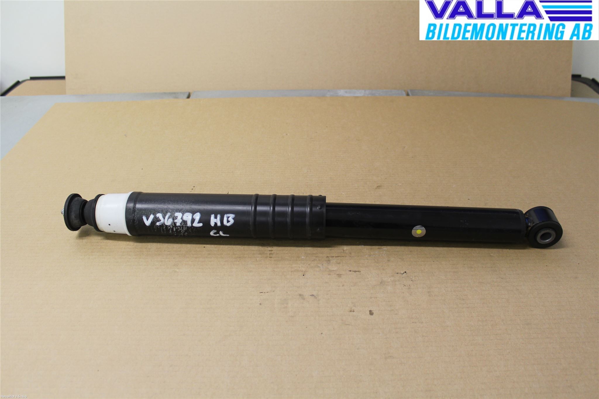 Renault CLIO IV 12-16 Stötdämpare Bak