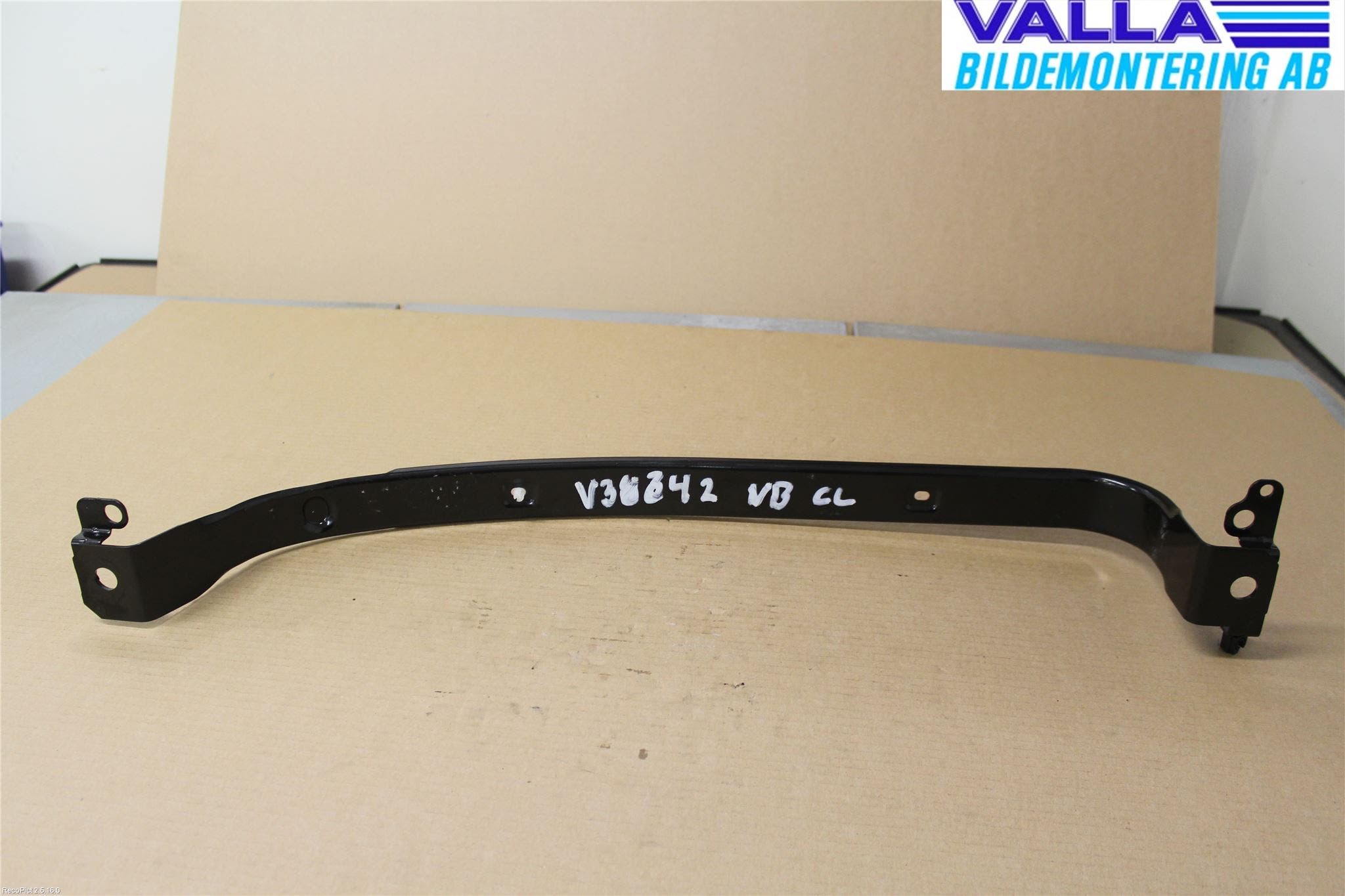 Volvo V70 14-16 Bränsletanksband