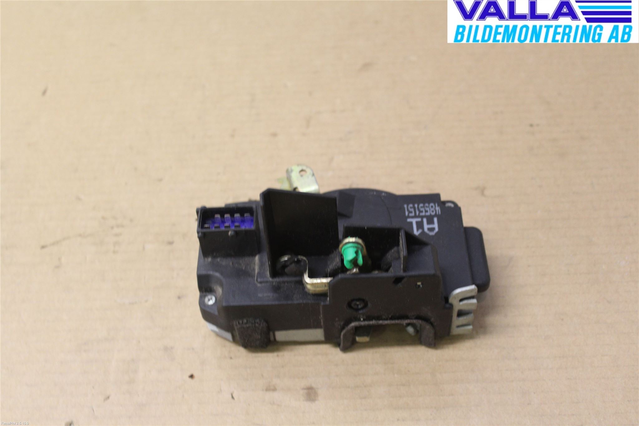 Saab 9-5     06-10 Låskista-Dörrlås