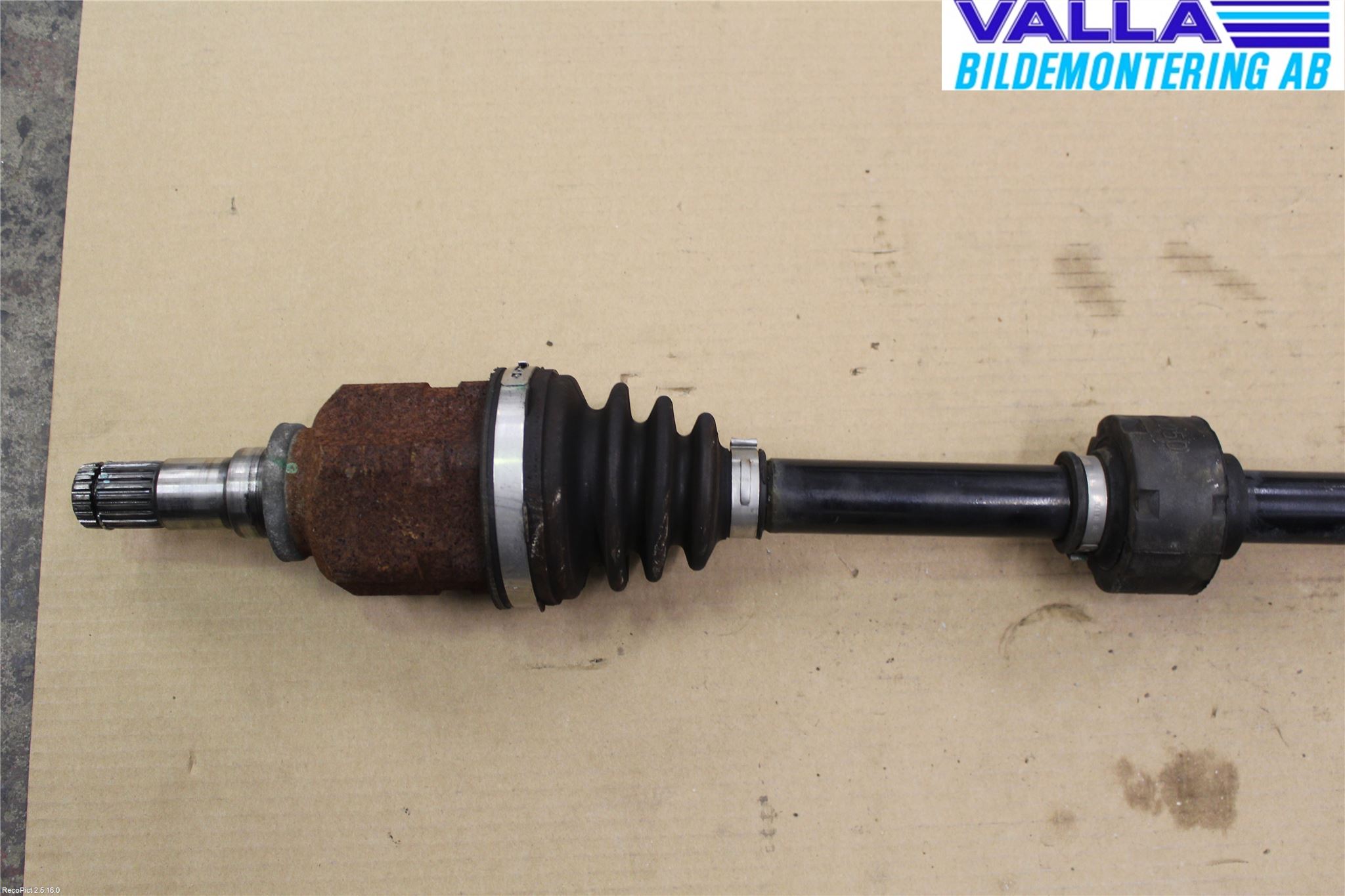 Toyota YARIS XP90 06-11 Drivaxel Fram Höger