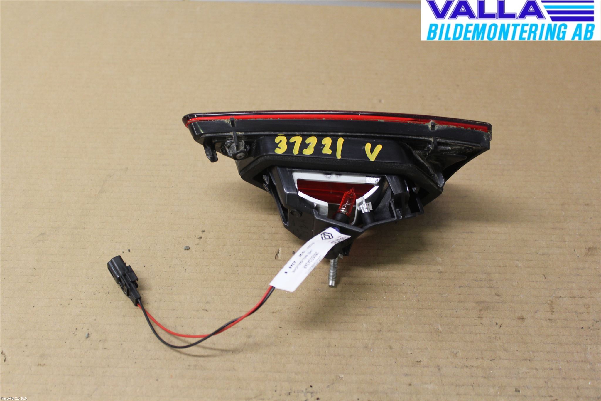 Renault CLIO IV 12-16 Bakljus Lucka Vä