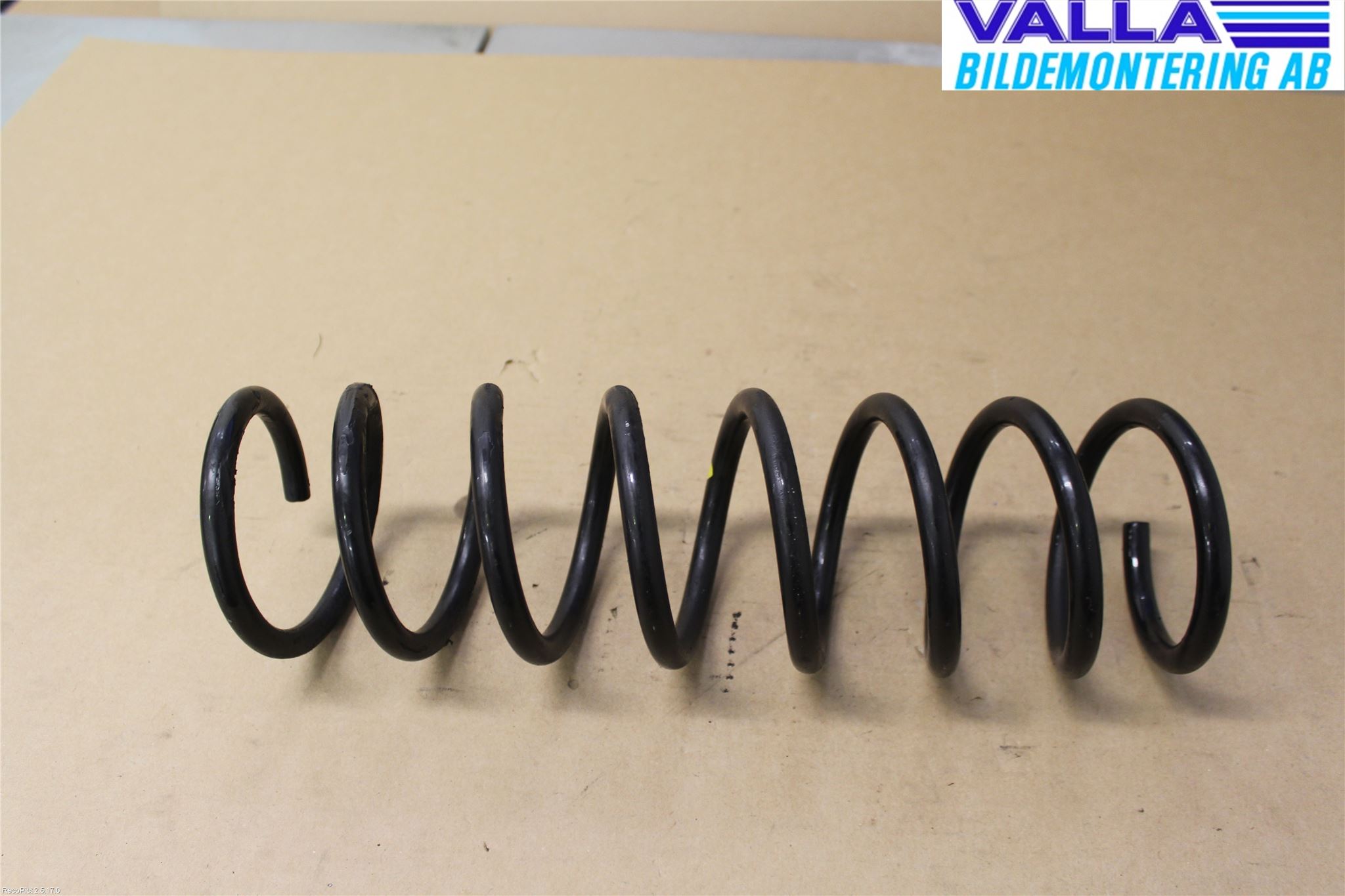 Volvo V40 12-19 Fjäder Bak