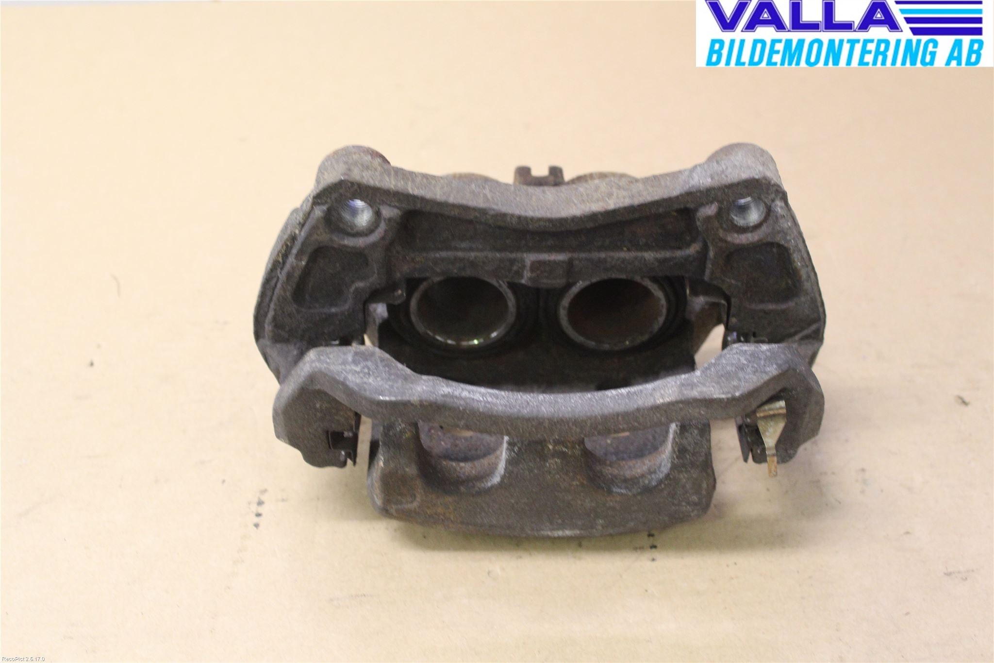 Renault KOLEOS I 08-10 Bromsok Fram Höger