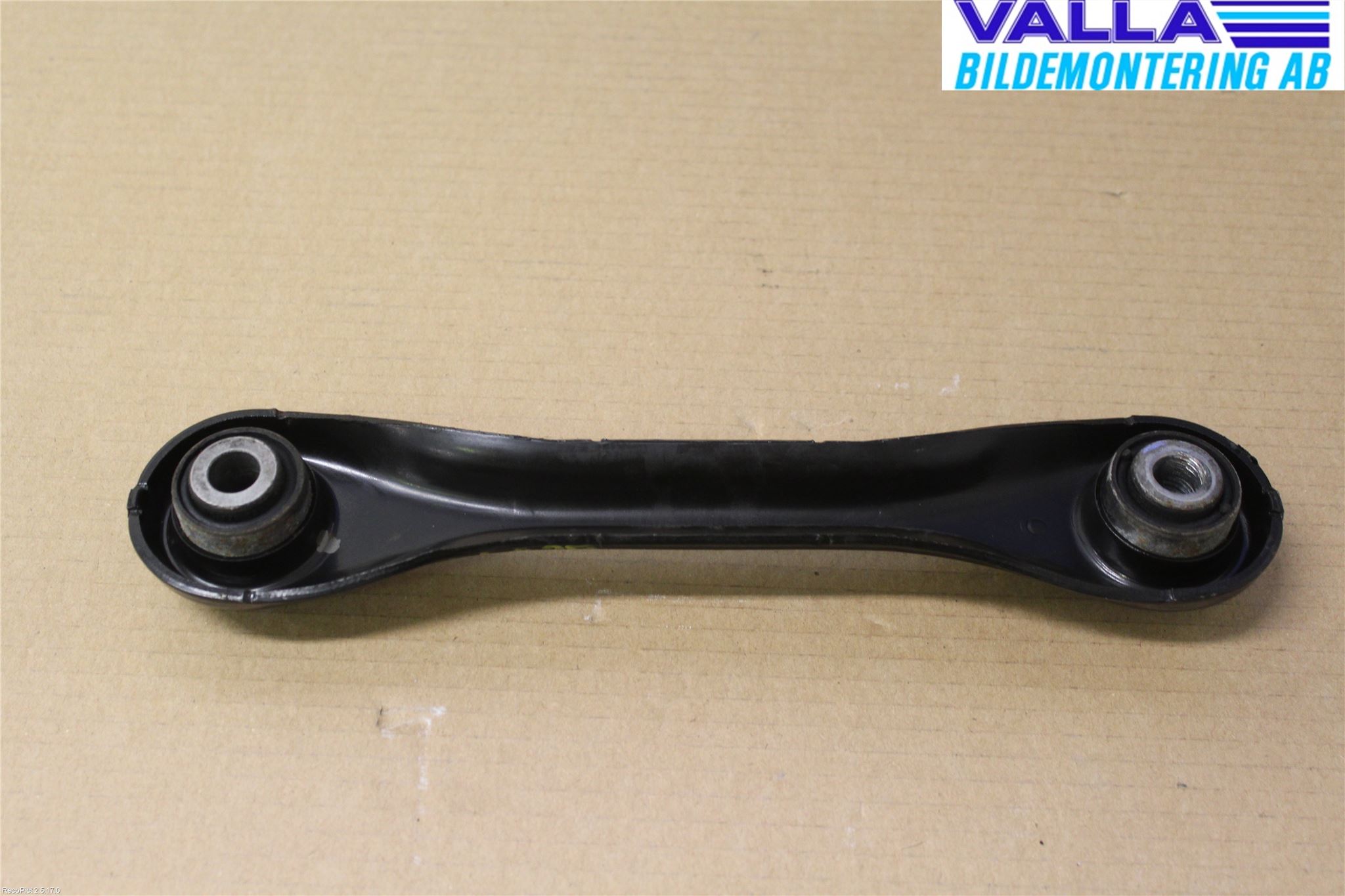 Volvo V40 12-19 Momentstag Bak