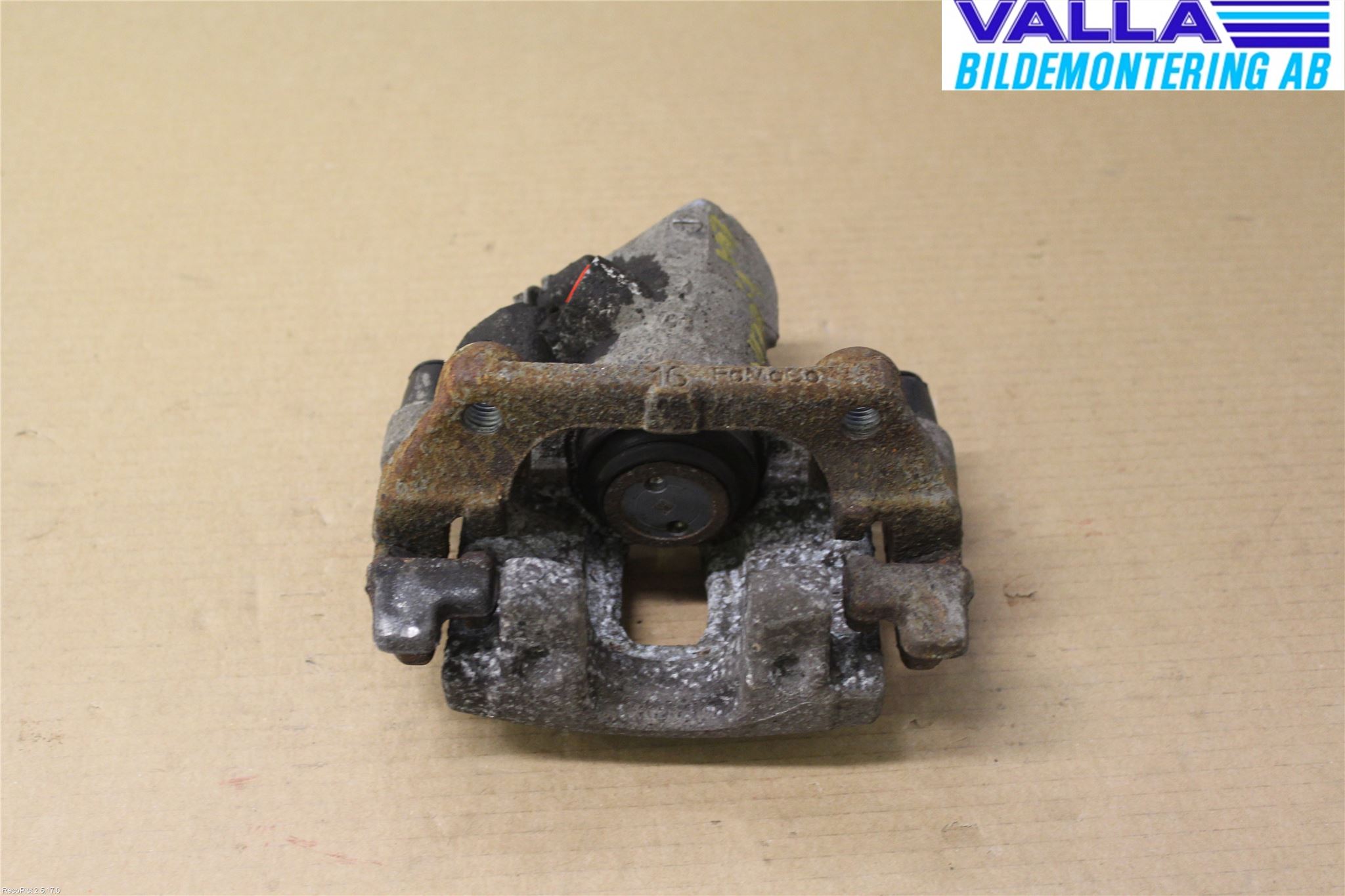 Ford TRANSIT/TOURNEO CONNECT 13-22 Bromsok Bak Höger