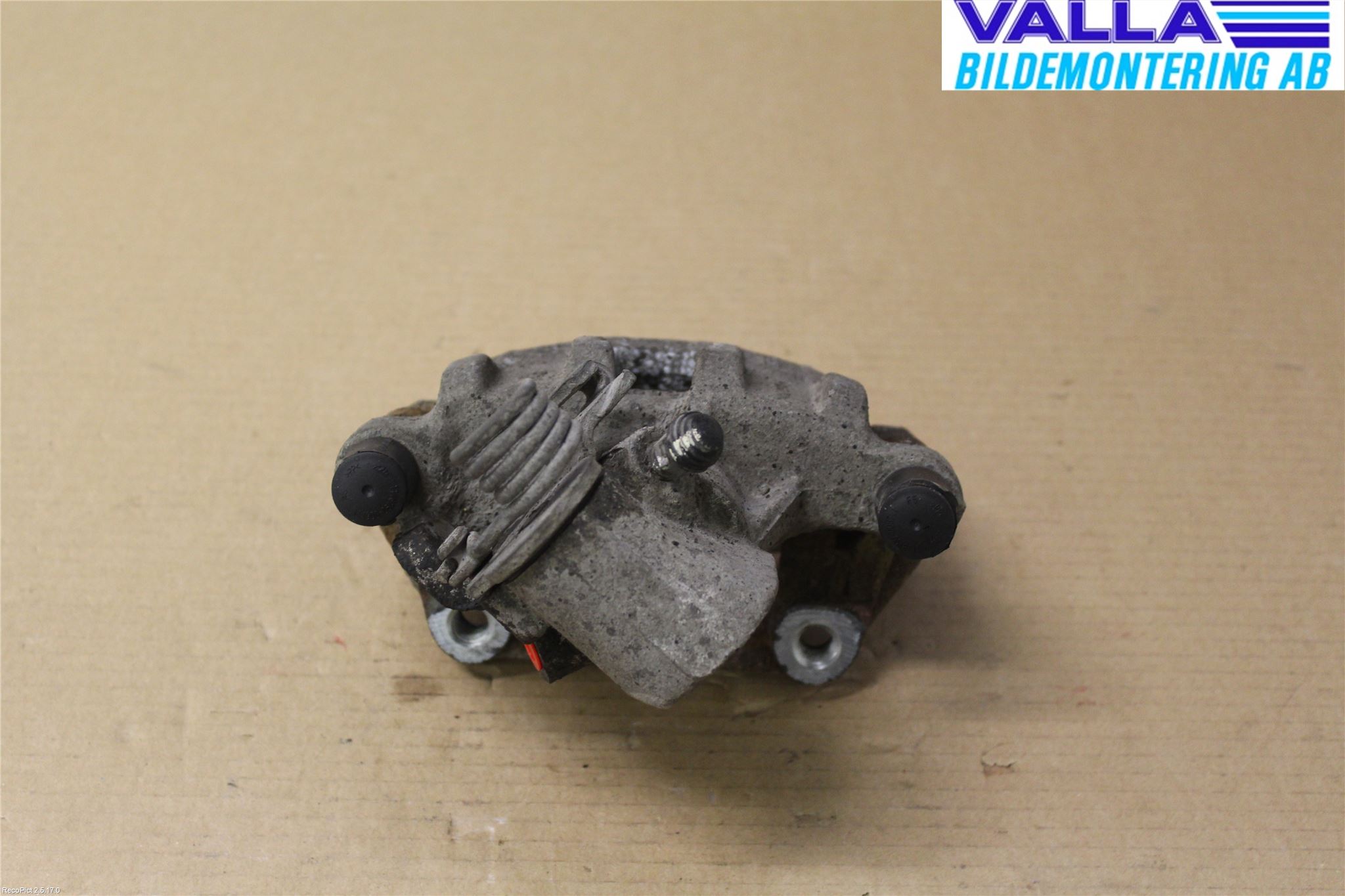 Ford TRANSIT/TOURNEO CONNECT 13-22 Bromsok Bak Höger